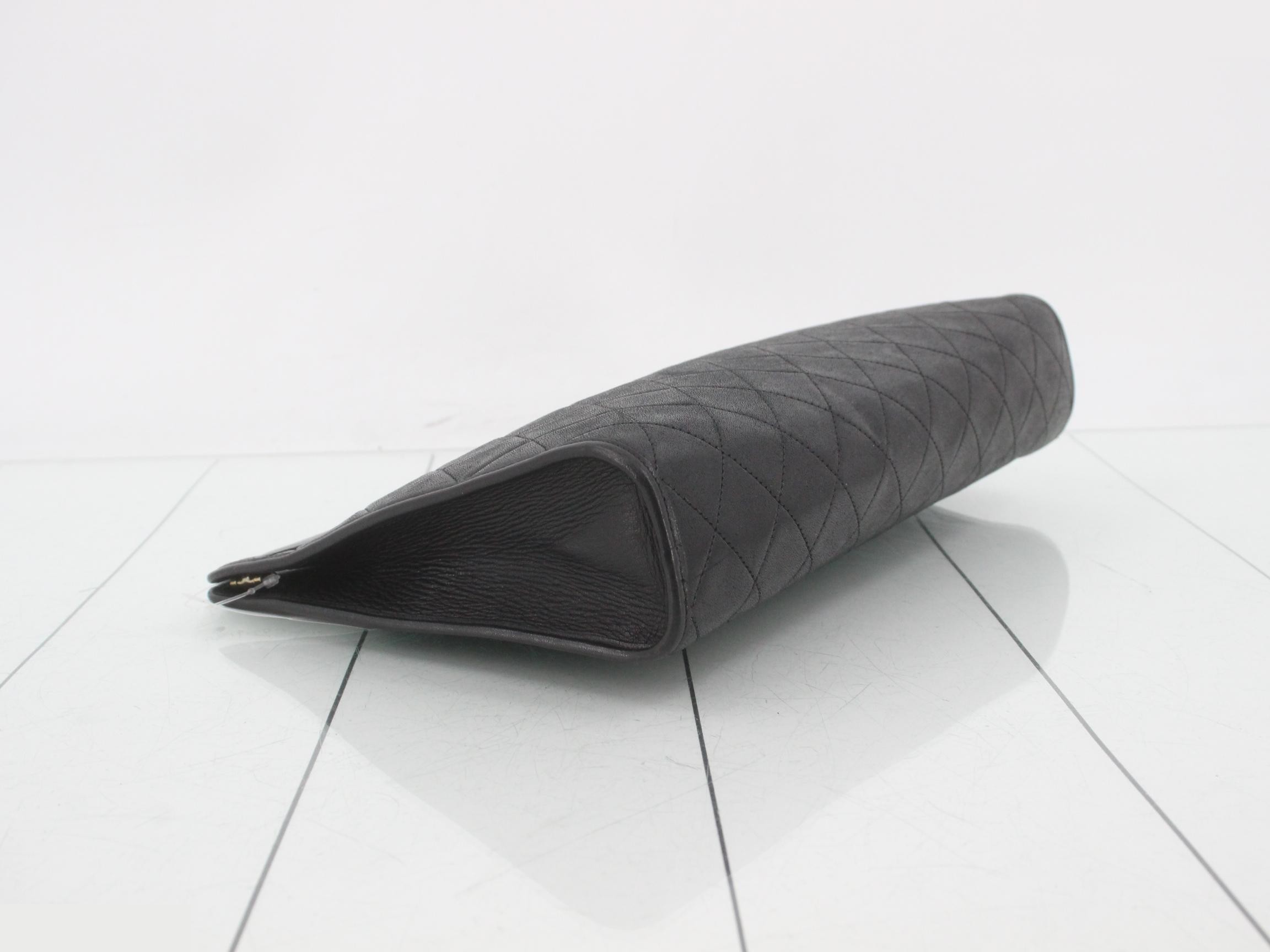 Matelassé clutch bag, lambskin, black — view 5