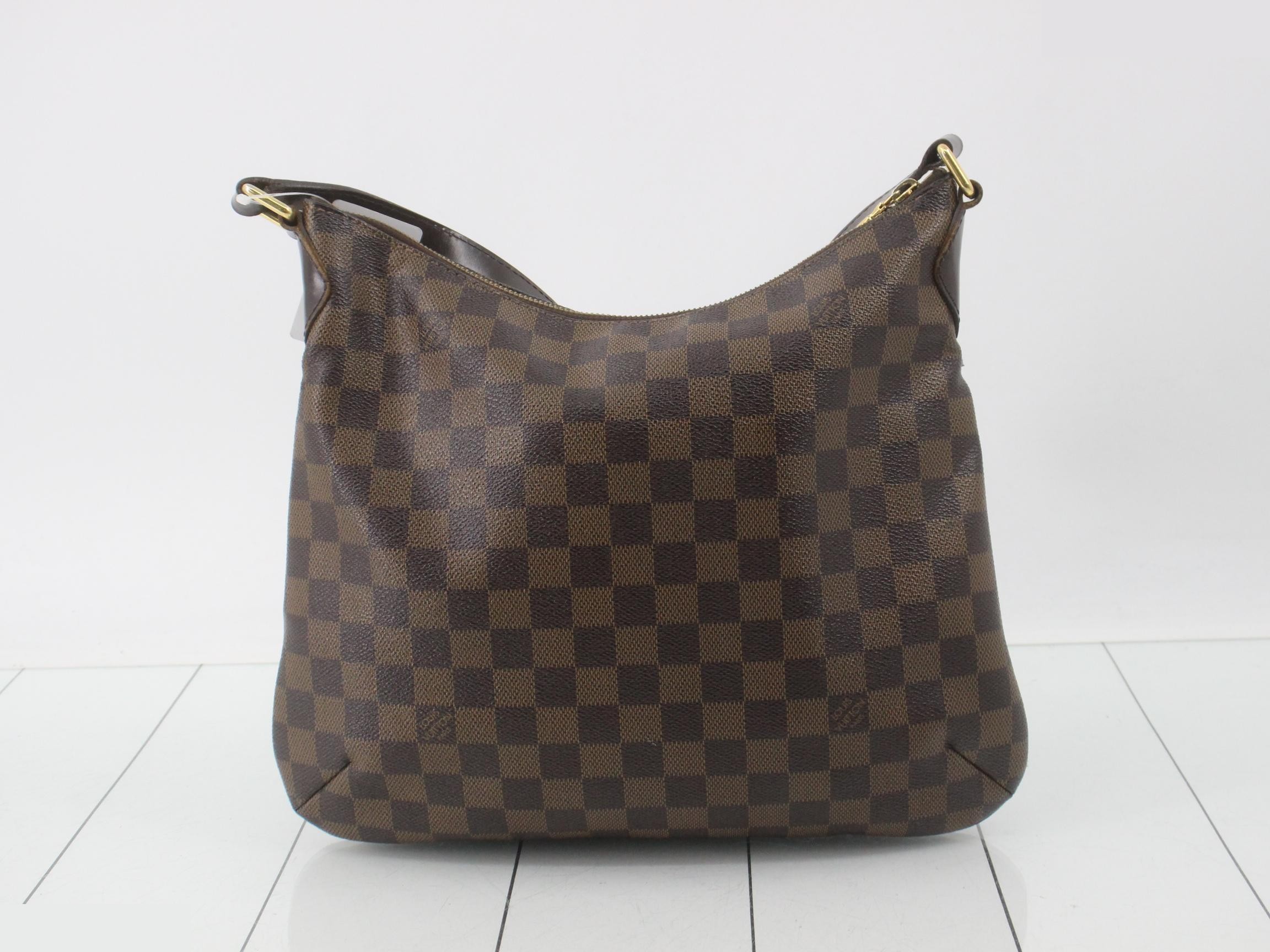 Damier Bloomsbury PM Shoulder Bag — view 2
