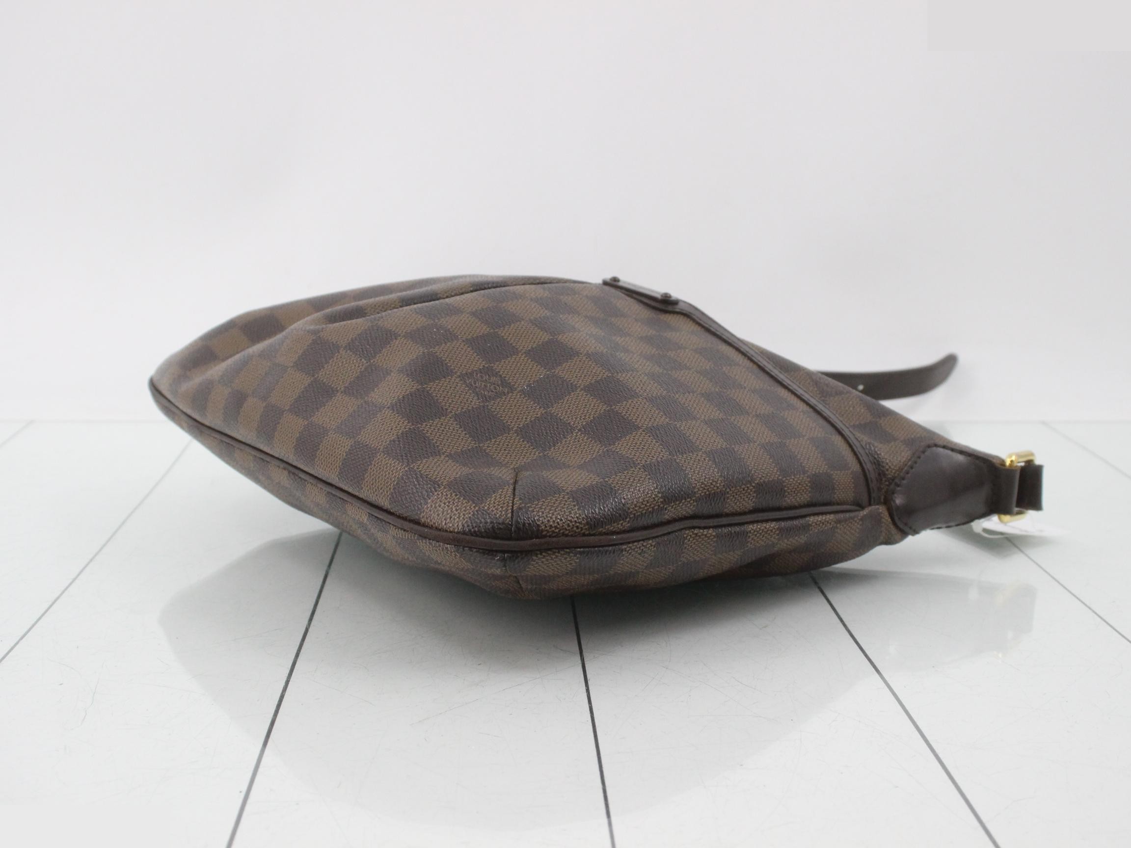 Damier Bloomsbury PM Shoulder Bag — view 5