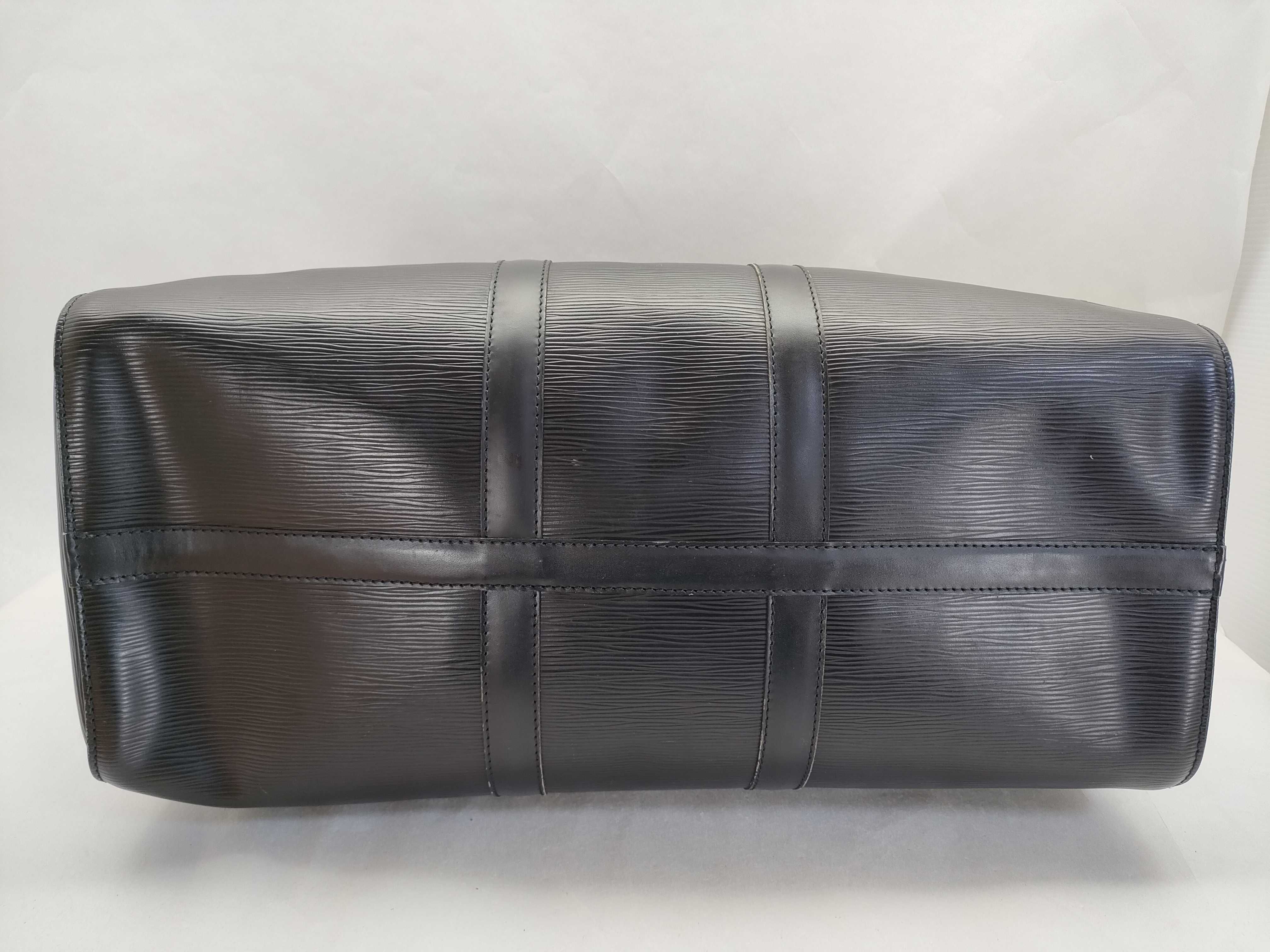 Epi Keepall 45 M59152 VI1905 Black Boston Bag — view 9