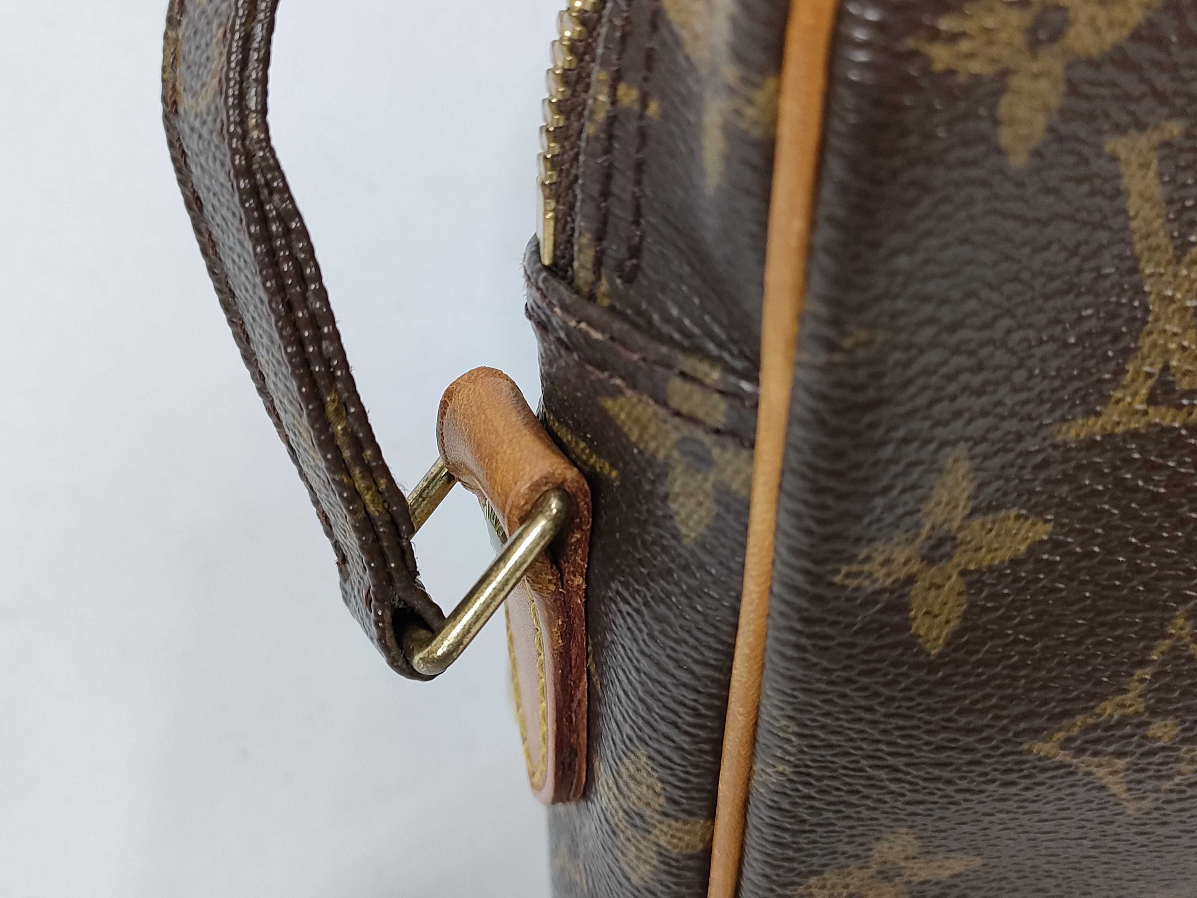 Monogram Amazon M45236 AR0062 Shoulder Bag — view 5