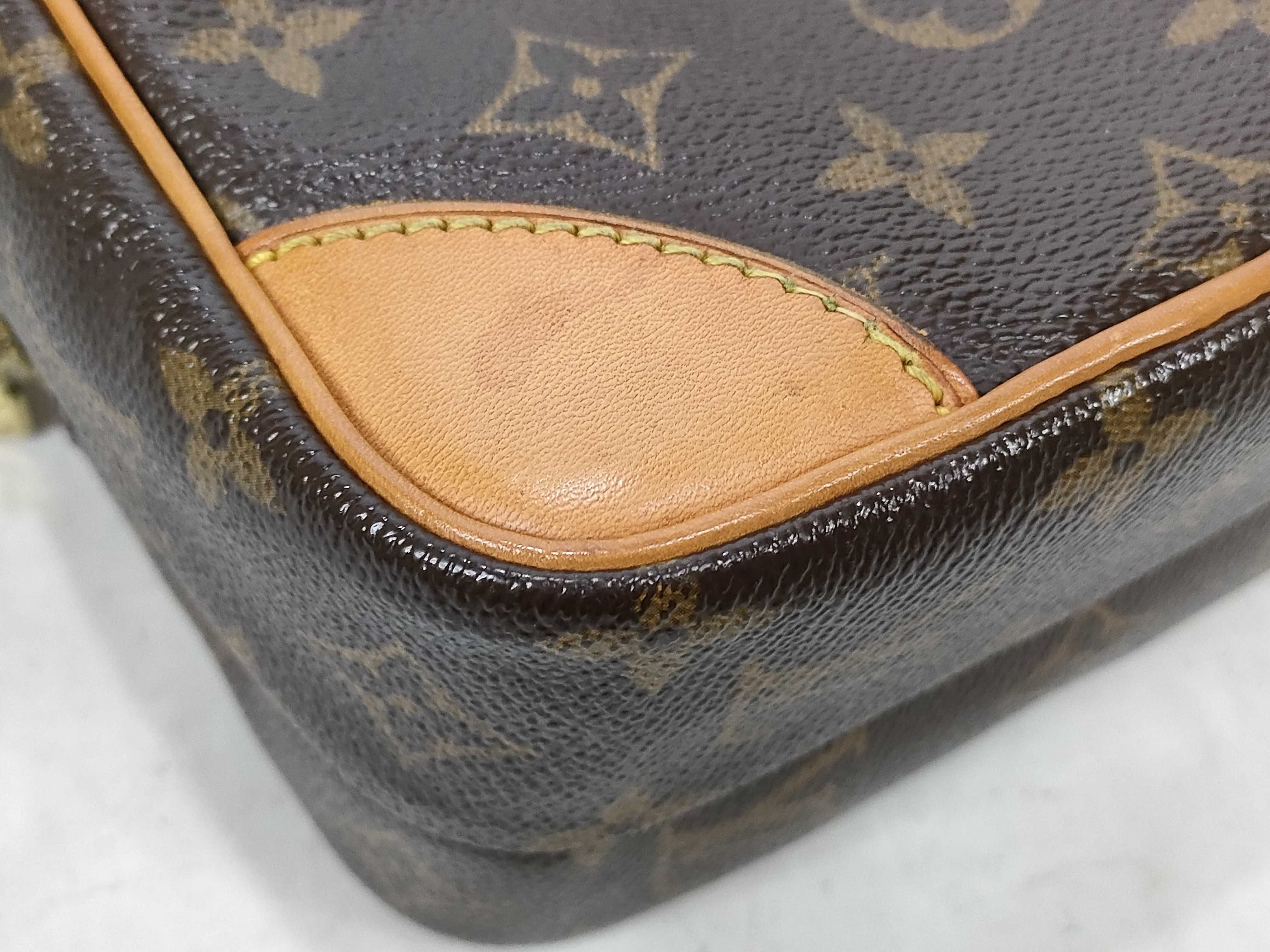 Monogram Amazon M45236 AR0062 Shoulder Bag — view 7