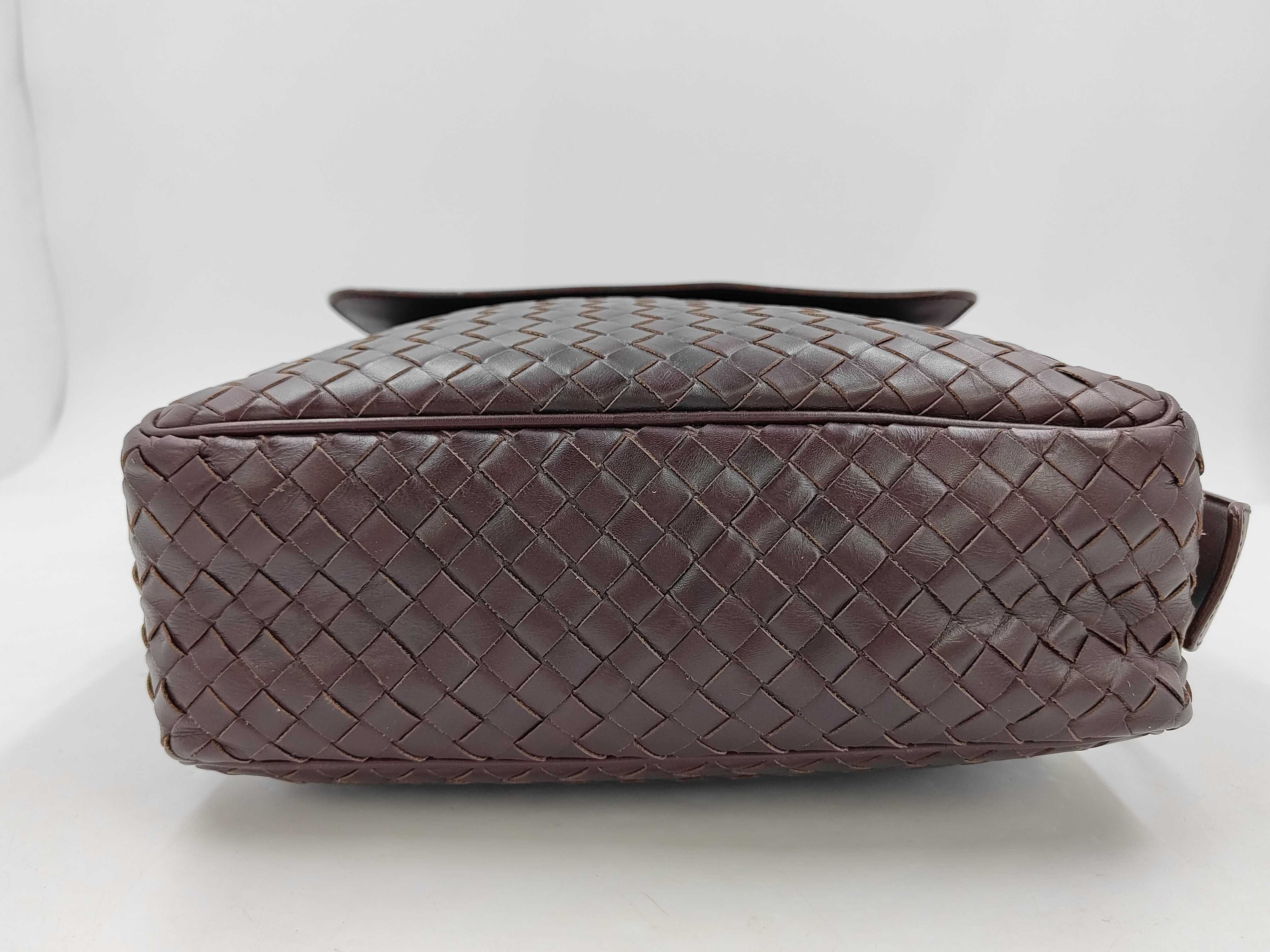 Intrecciato Bag Messenger Shoulder Bag — view 6