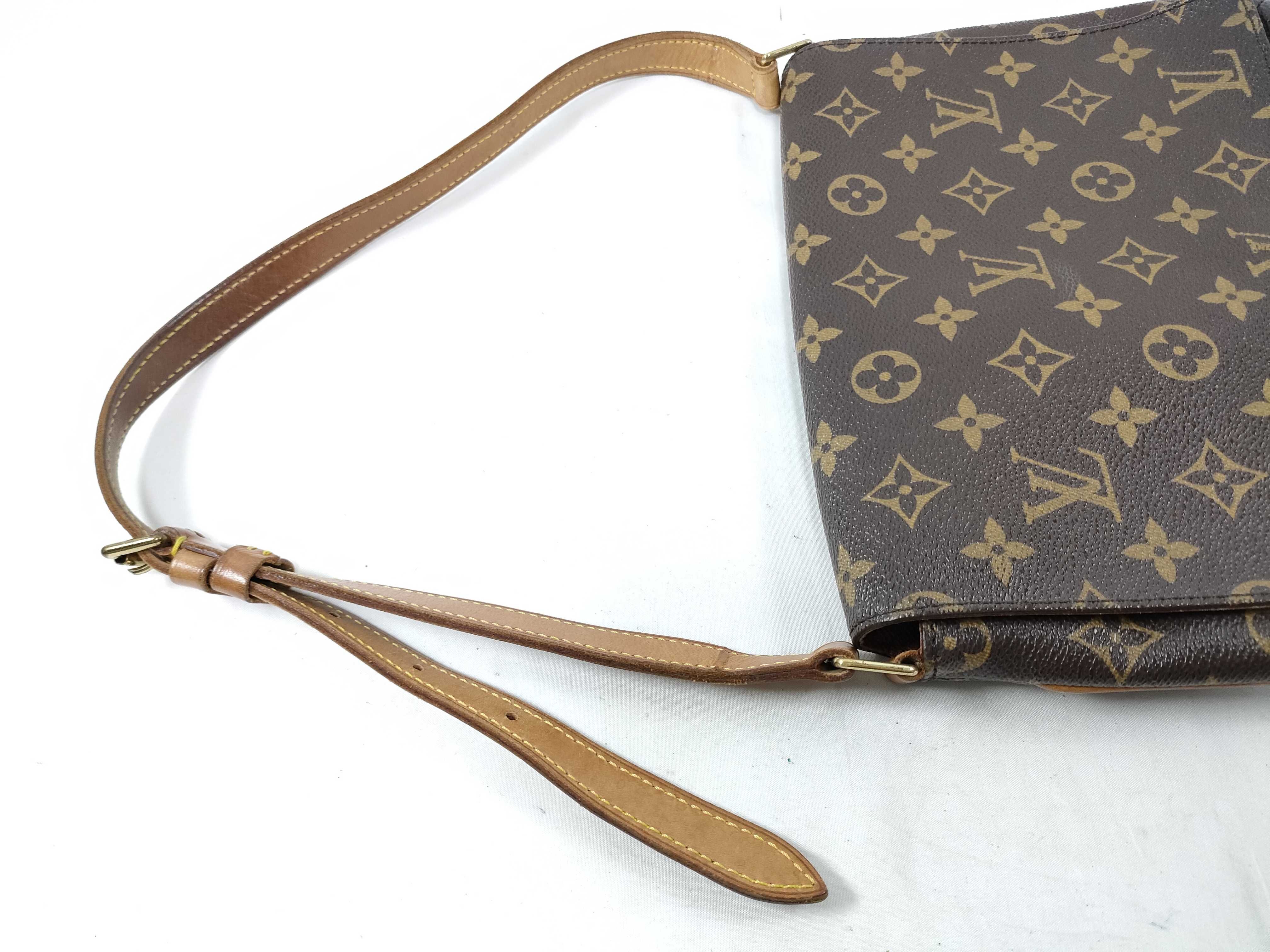 Monogram Louis Vuitton Musette Tango Short Shoulder Bag — view 3