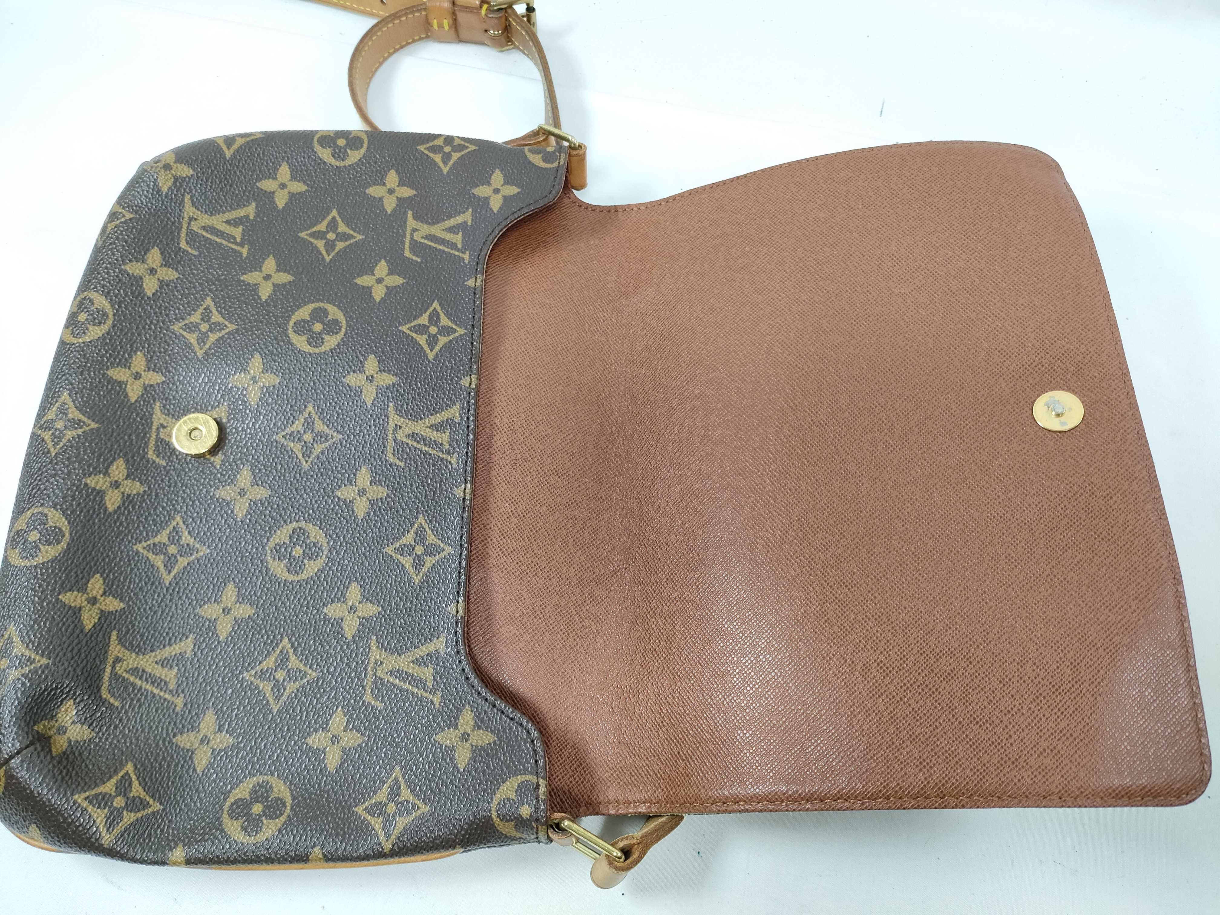 Monogram Louis Vuitton Musette Tango Short Shoulder Bag — view 9