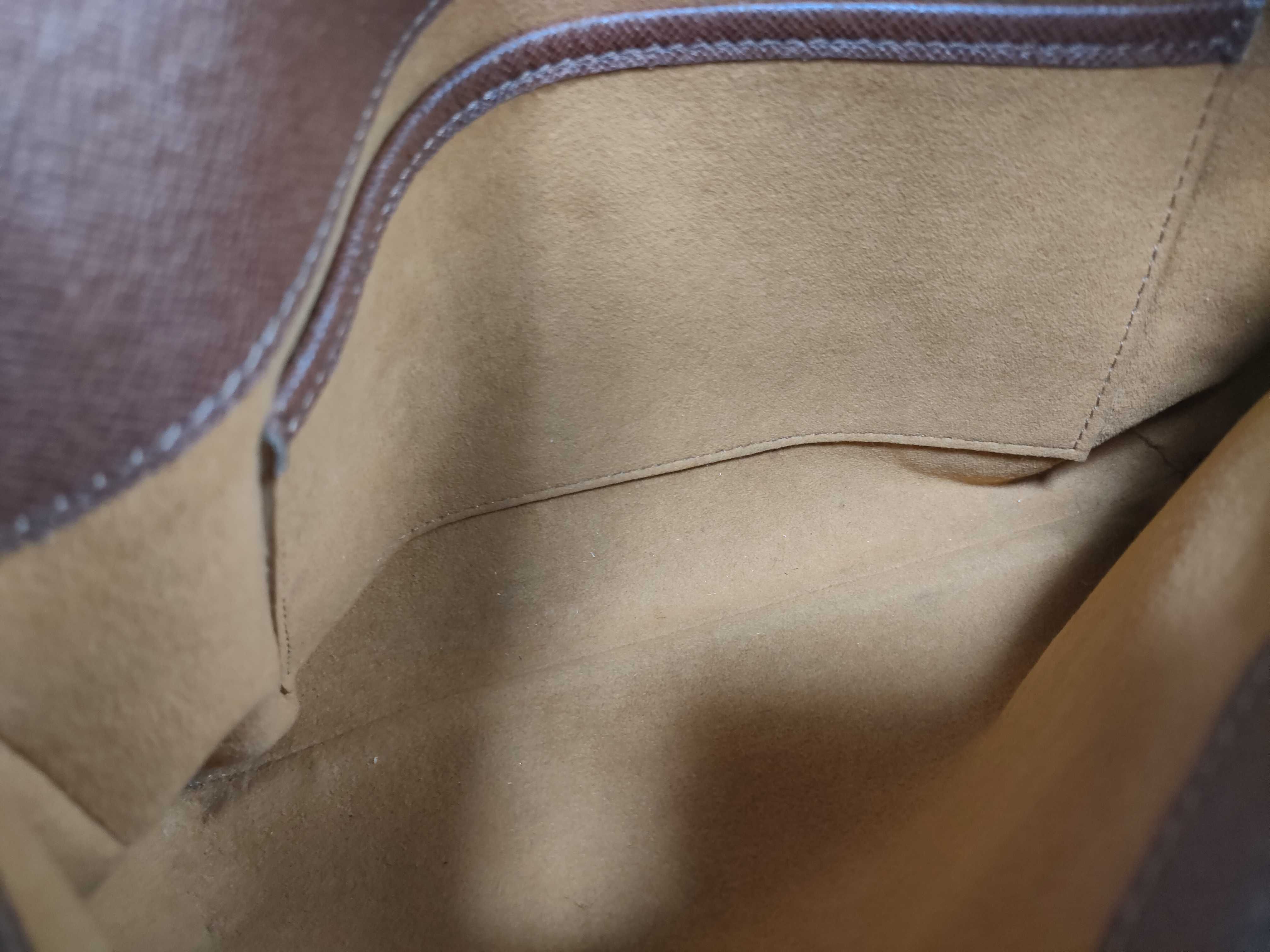 Monogram Louis Vuitton Musette Tango Short Shoulder Bag — view 10