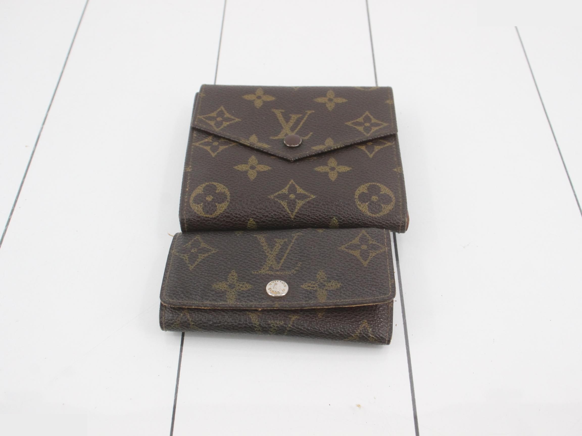 Other items: Wallets, key cases, BULK SALE, 5-piece set. — view 3