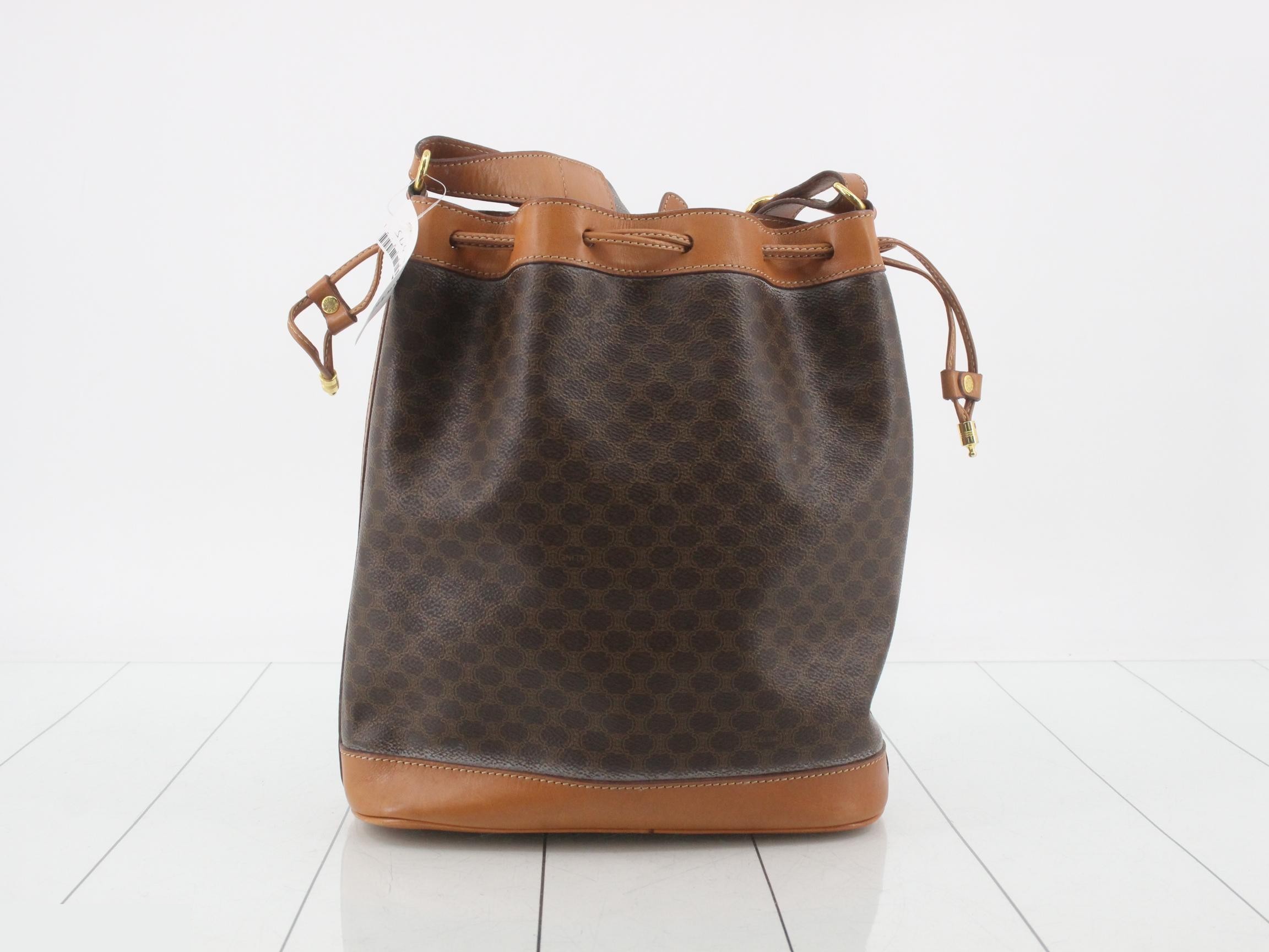 Other lines: Drawstring bags and shoulder bags — view 2