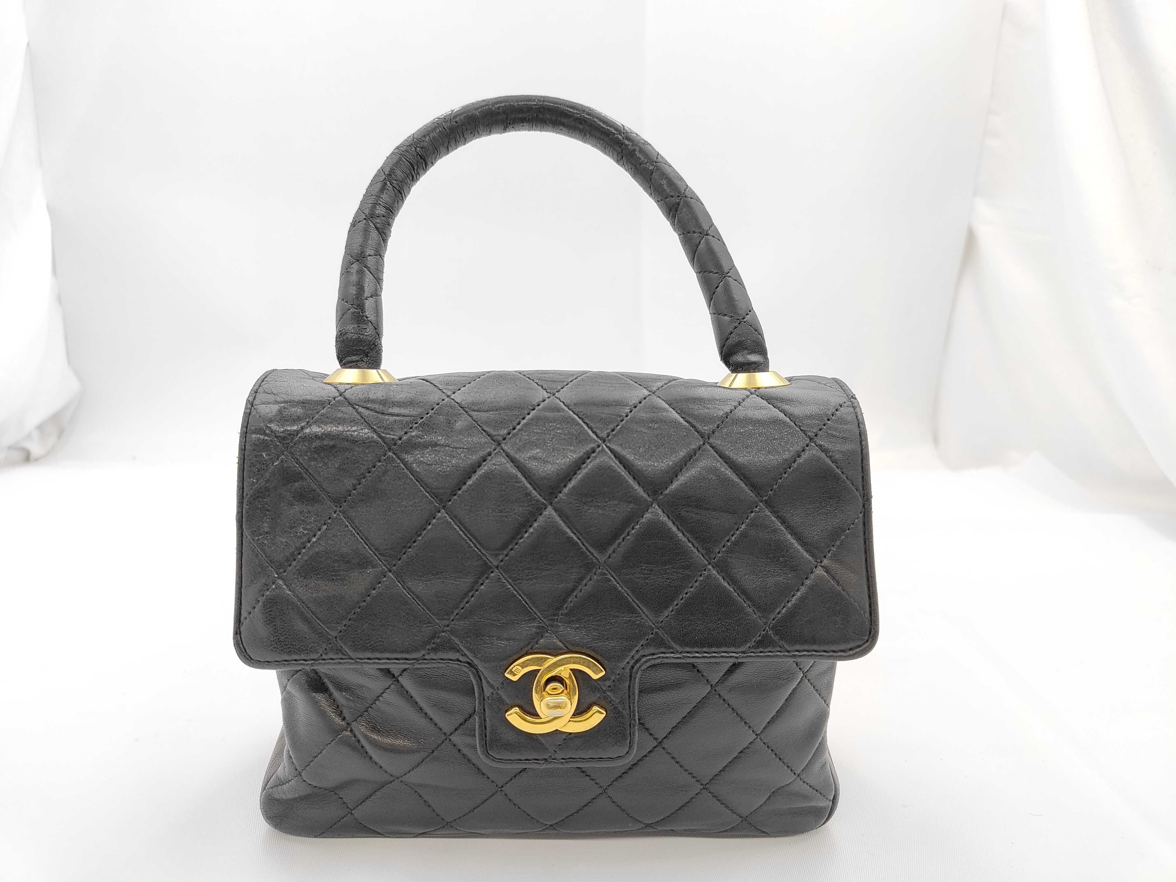 Matelassé Handbag, Leather, Black, Gold Hardware