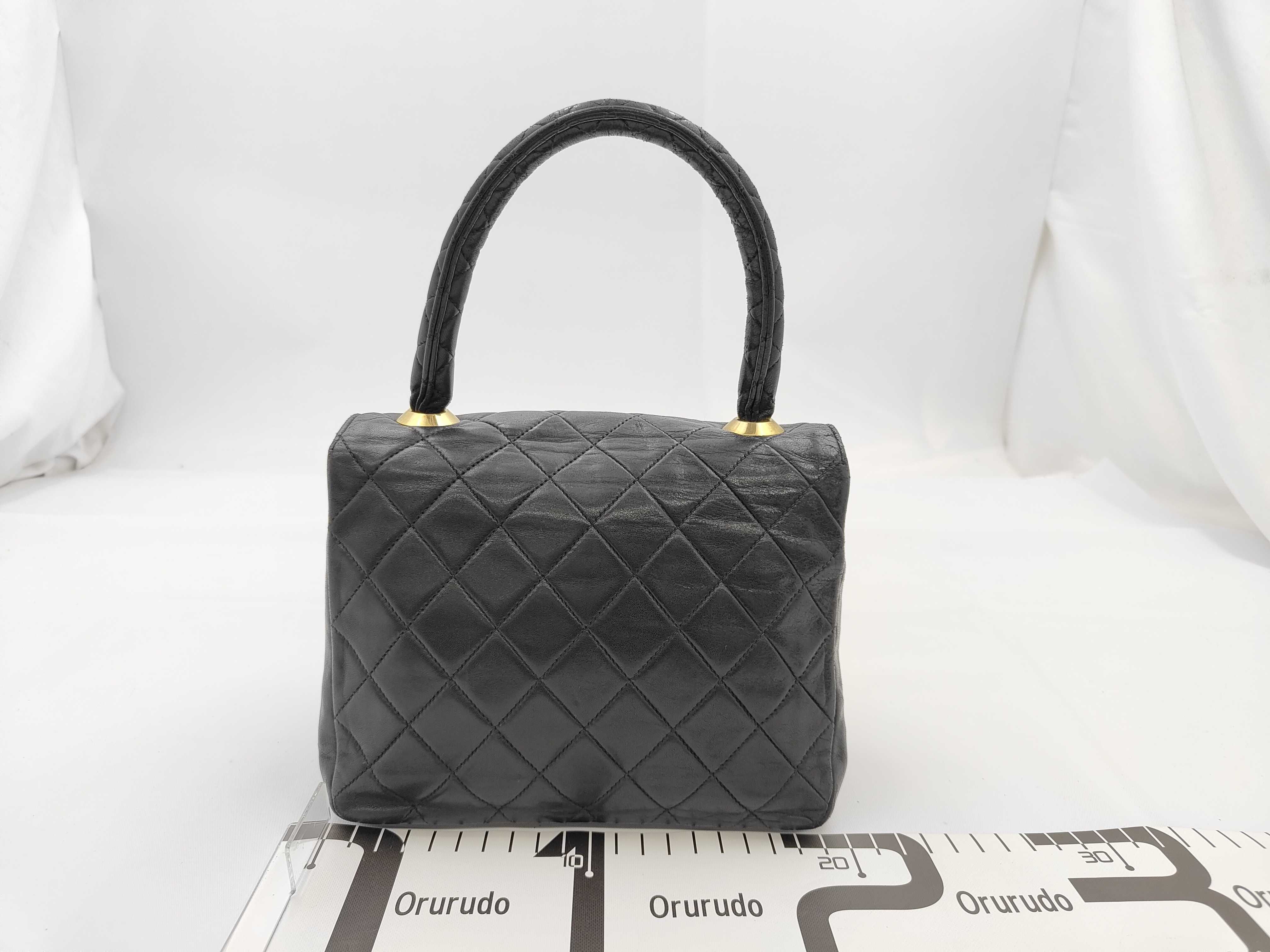 Matelassé Handbag, Leather, Black, Gold Hardware — view 2