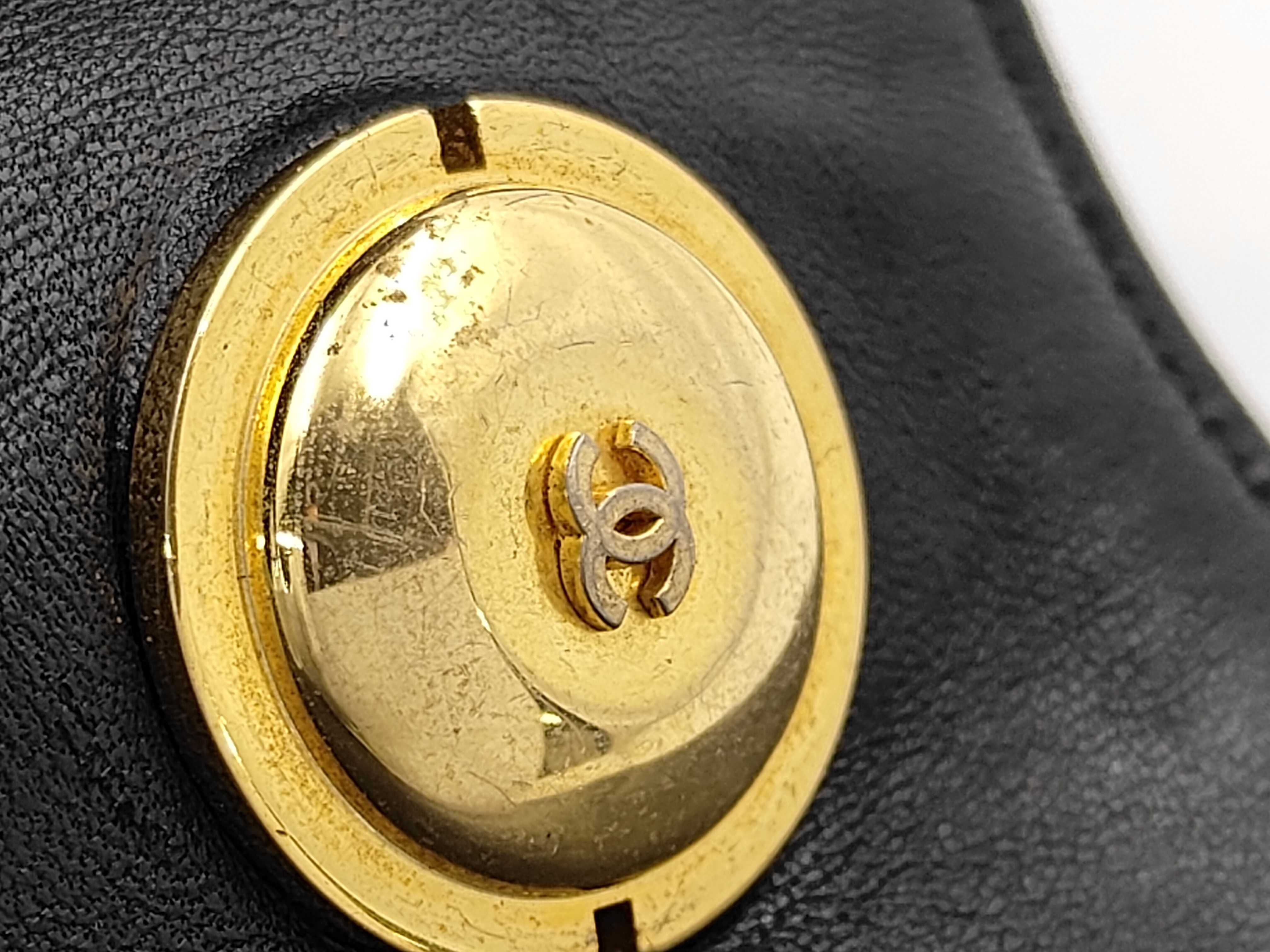 Matelassé Handbag, Leather, Black, Gold Hardware — view 9