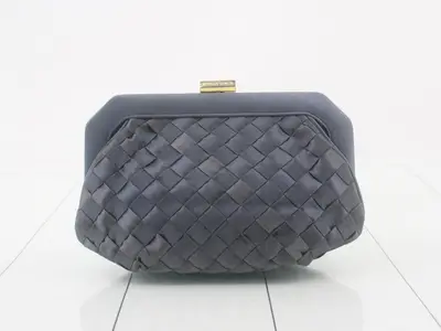 Intrecciato coin purse