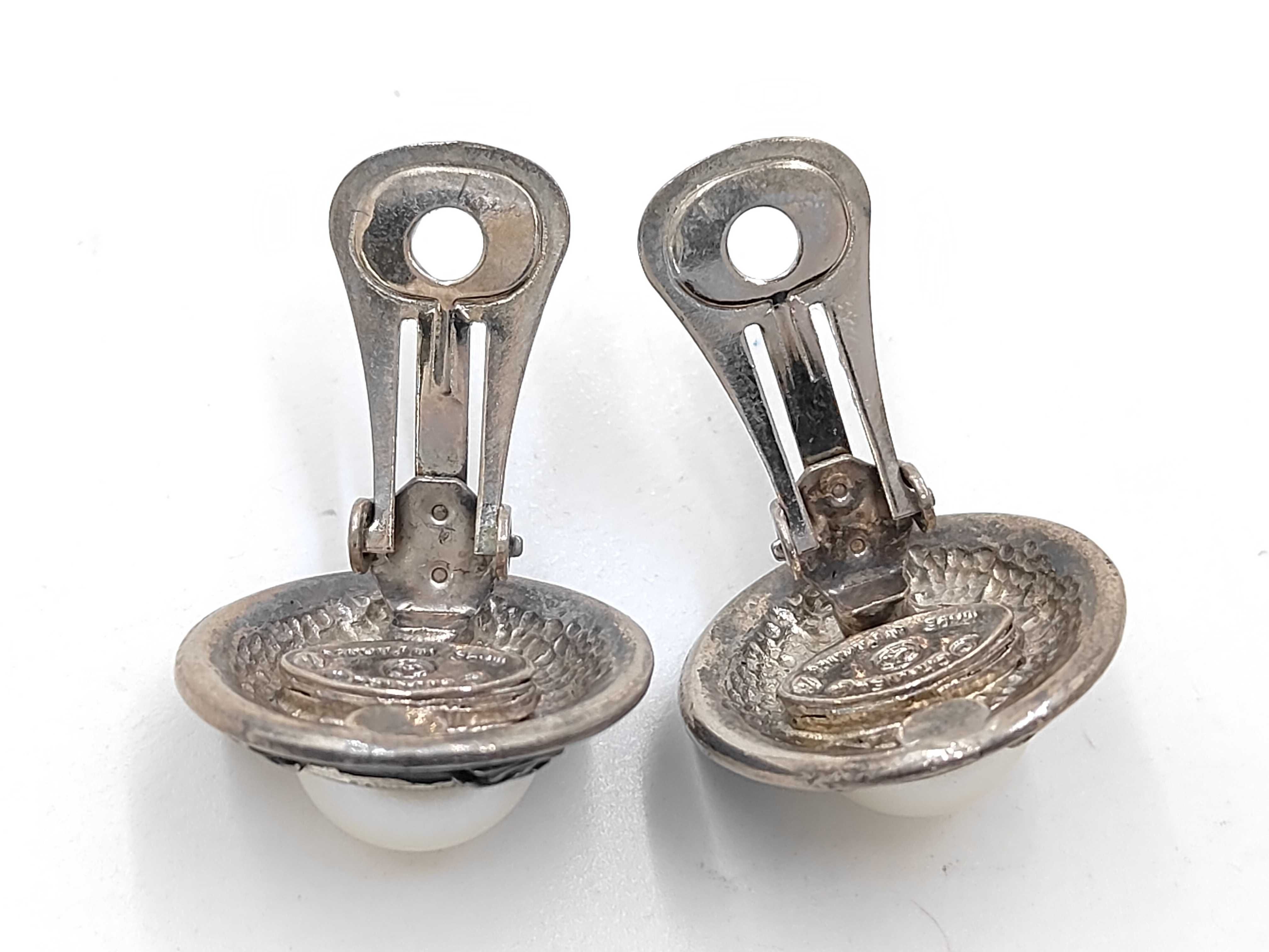 earrings — view 4