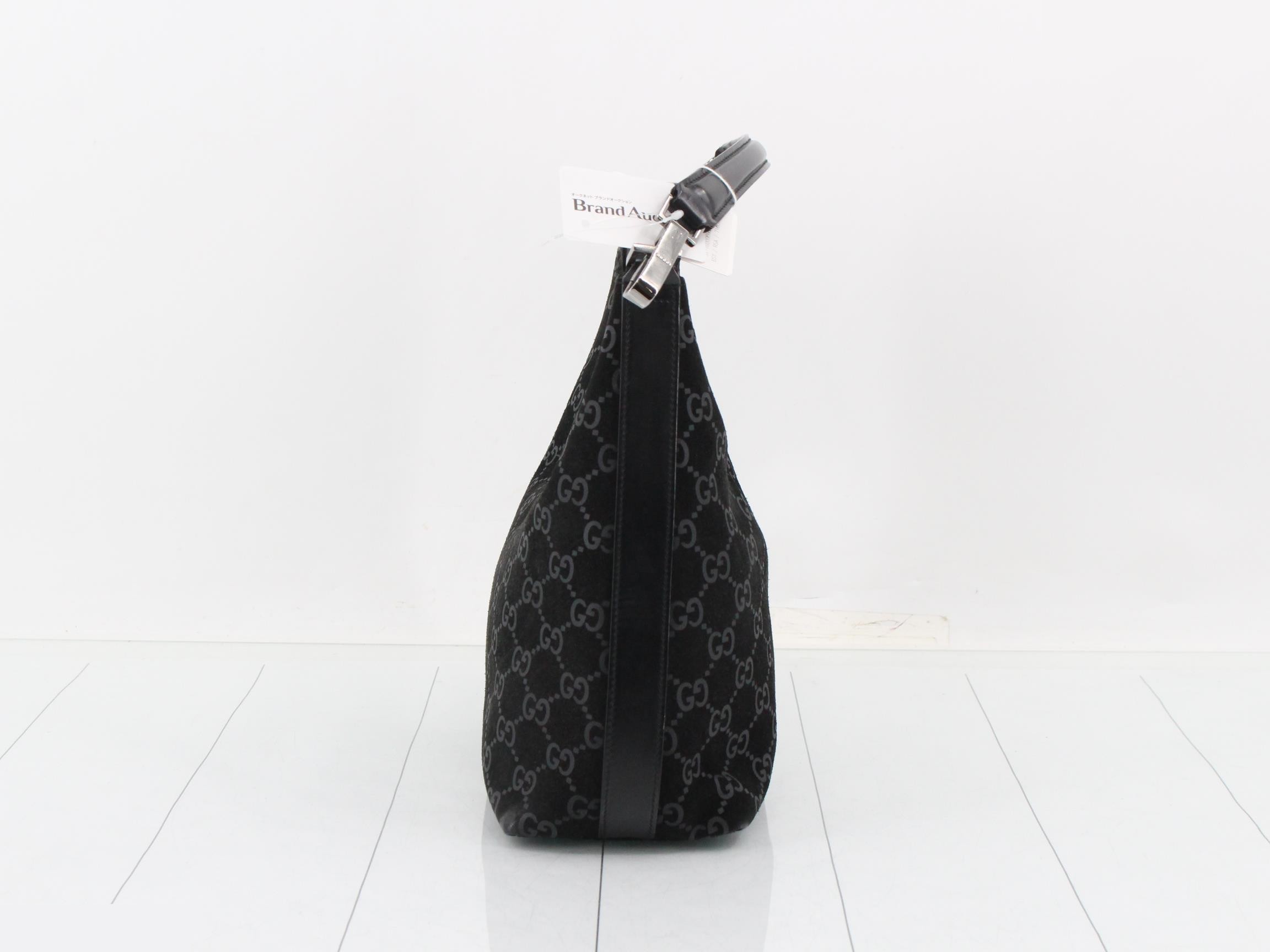 GC Suede One Shoulder Bag — view 3