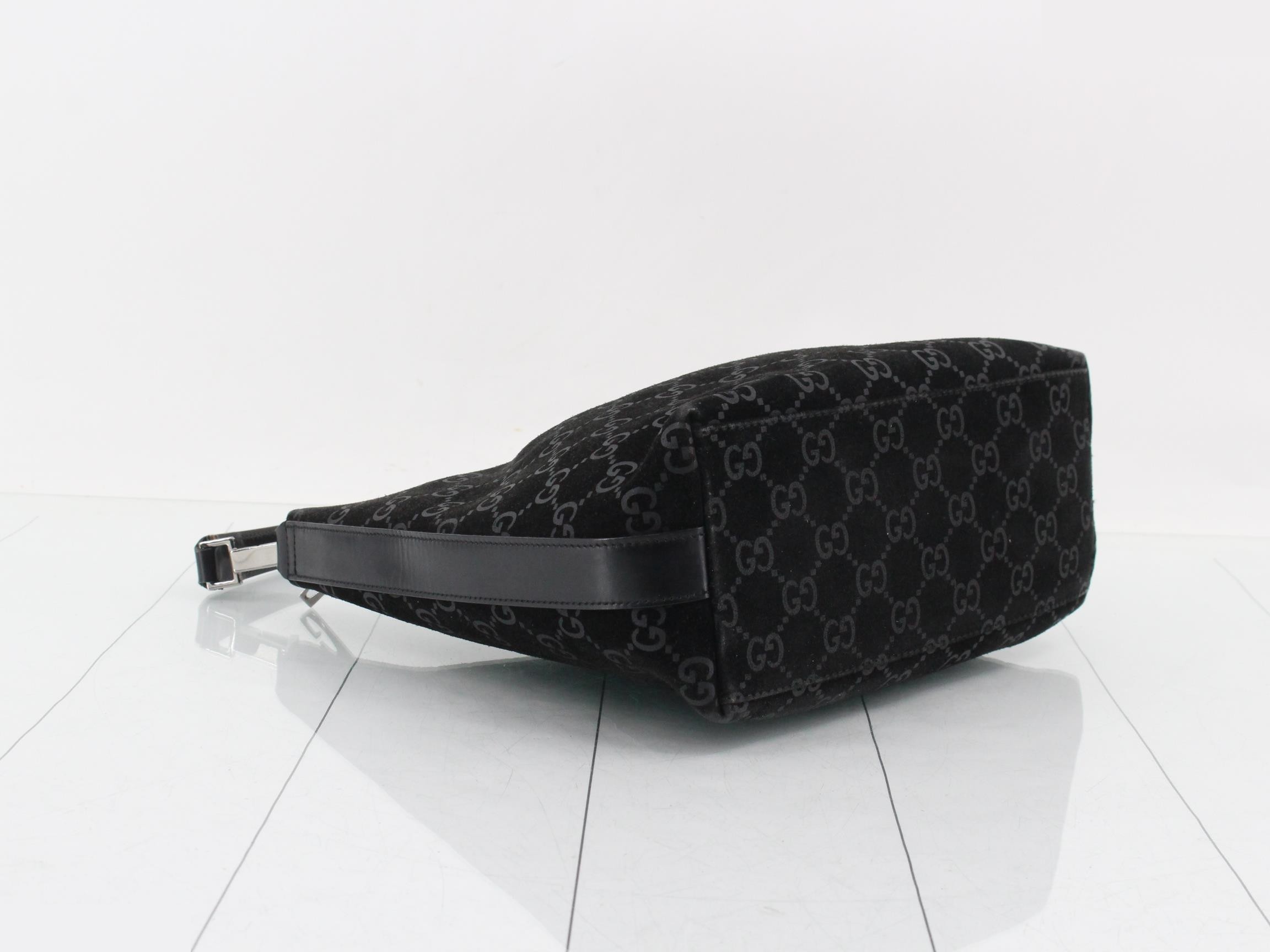 GC Suede One Shoulder Bag — view 5