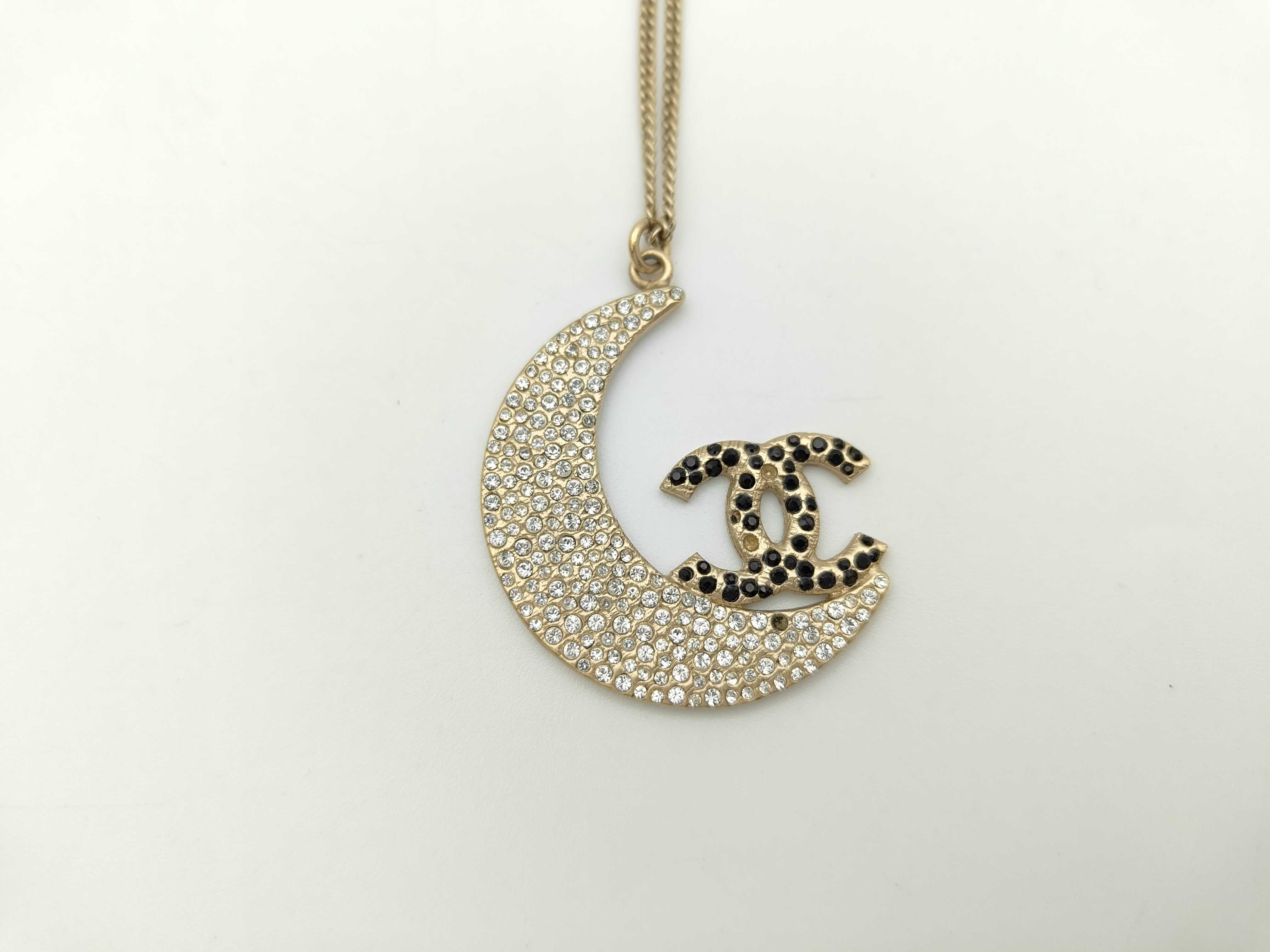 Coco Mark Rhinestone Moon Necklace 08P