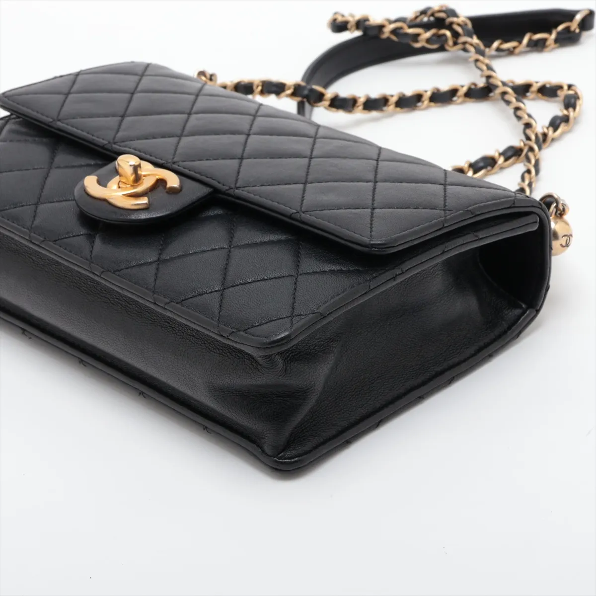 Matelassé Lambskin Chain Shoulder Bag, Pearl Black with Gold Hardware, 27861620, Serial Number 27 — view 3