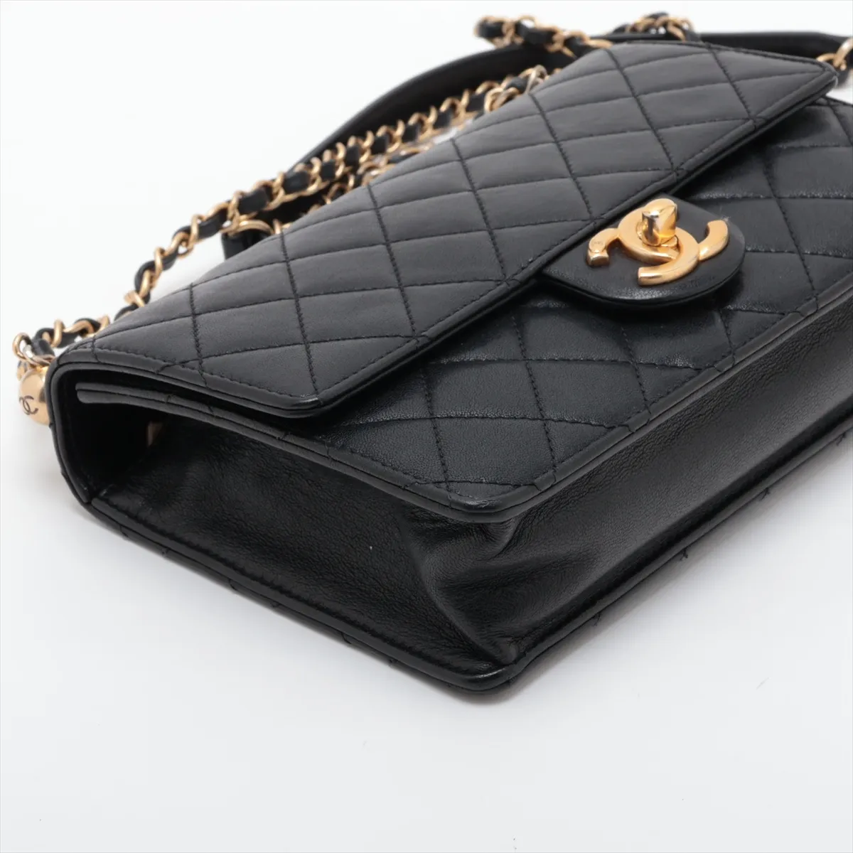 Matelassé Lambskin Chain Shoulder Bag, Pearl Black with Gold Hardware, 27861620, Serial Number 27 — view 4