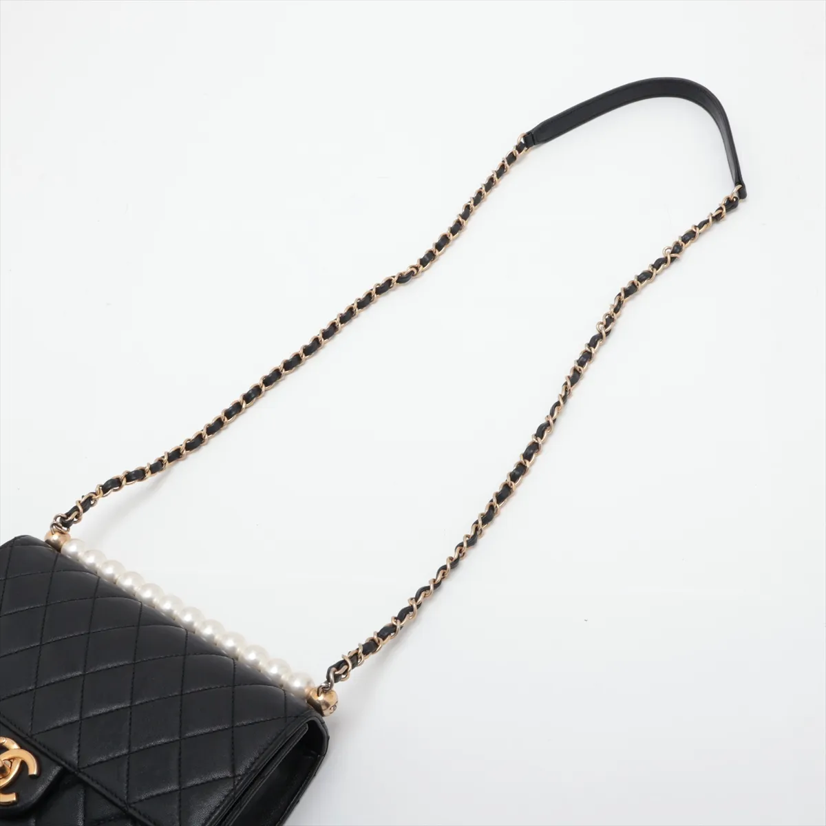 Matelassé Lambskin Chain Shoulder Bag, Pearl Black with Gold Hardware, 27861620, Serial Number 27 — view 5