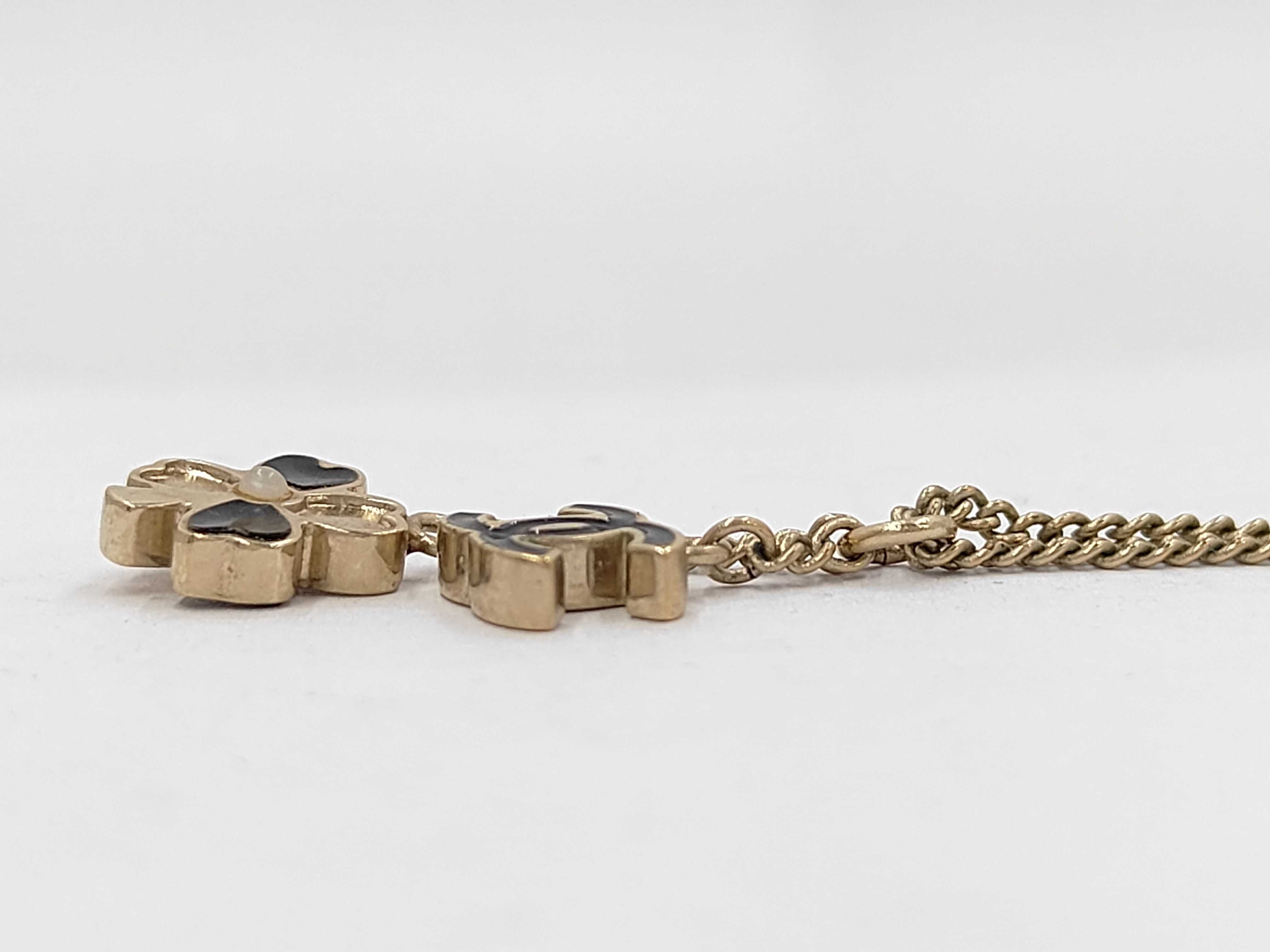 Coco Clover Necklace — view 3