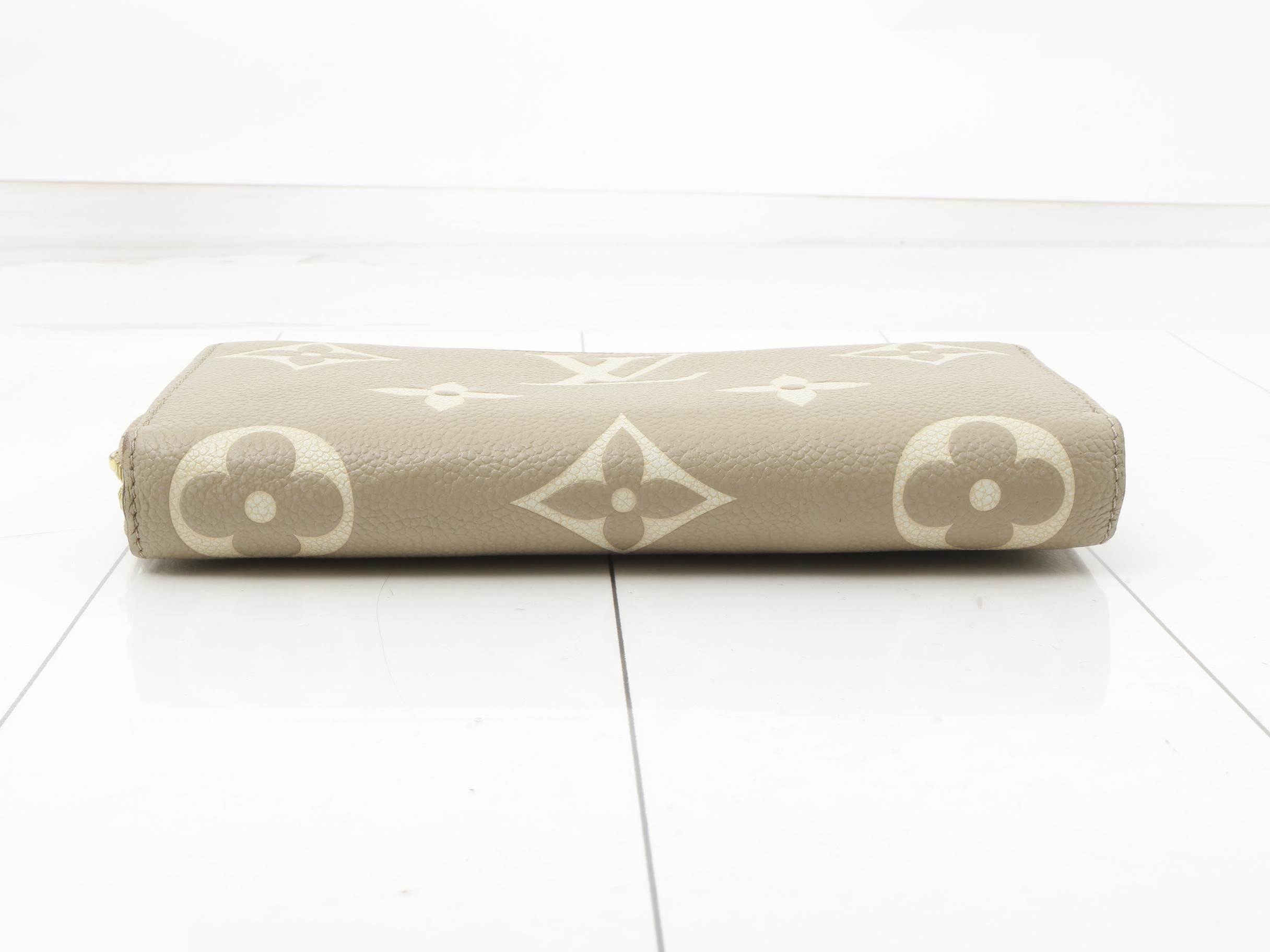 Tourtrell Crème M82206 Empreinte Zippy Wallet — view 3