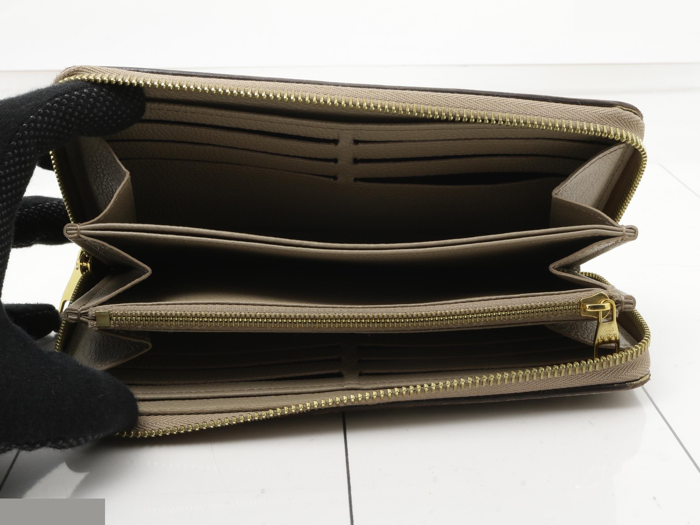 Tourtrell Crème M82206 Empreinte Zippy Wallet — view 4