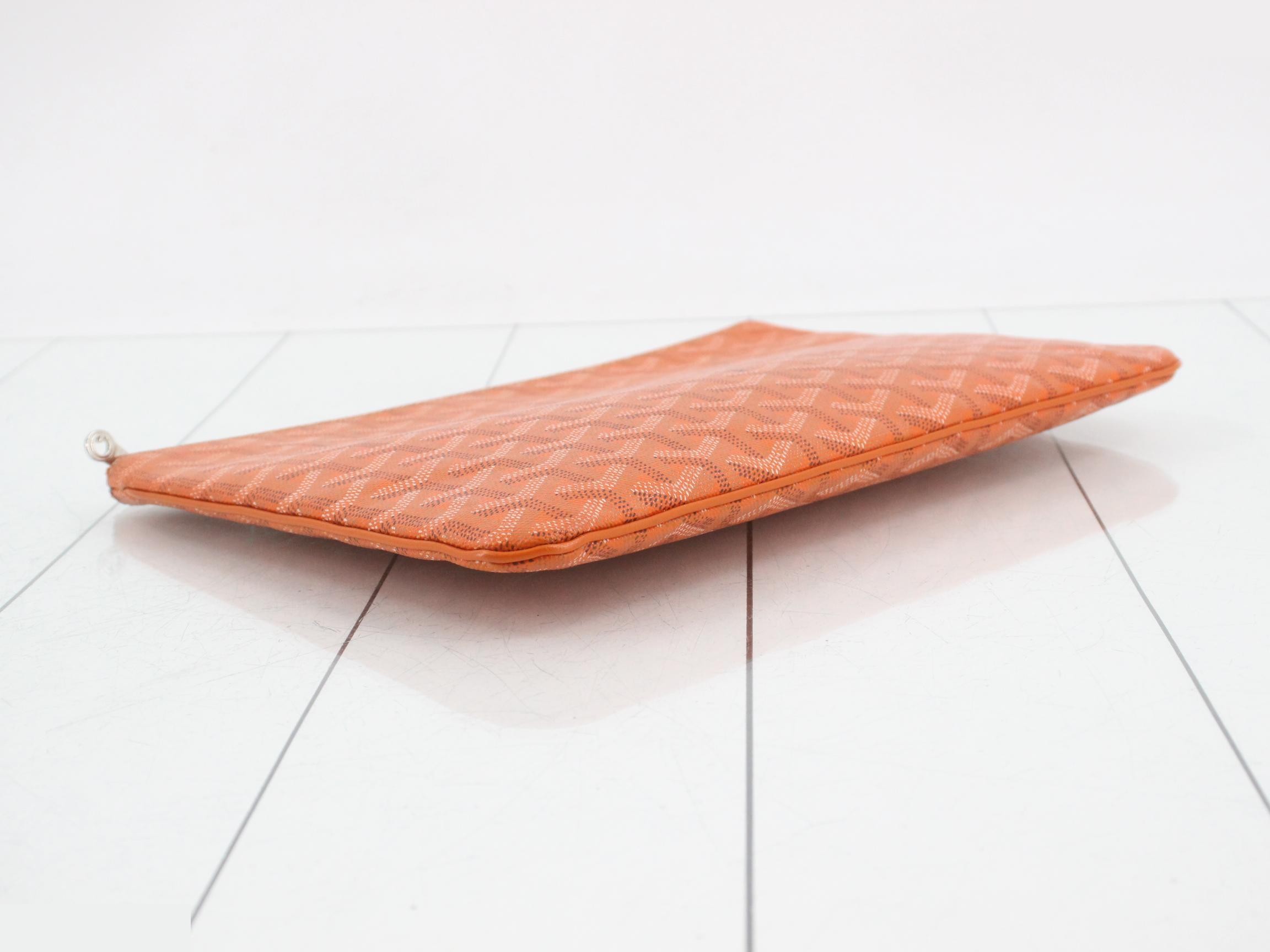 Sena Clutch MM Goyardine Clutch Bag Orange — view 5