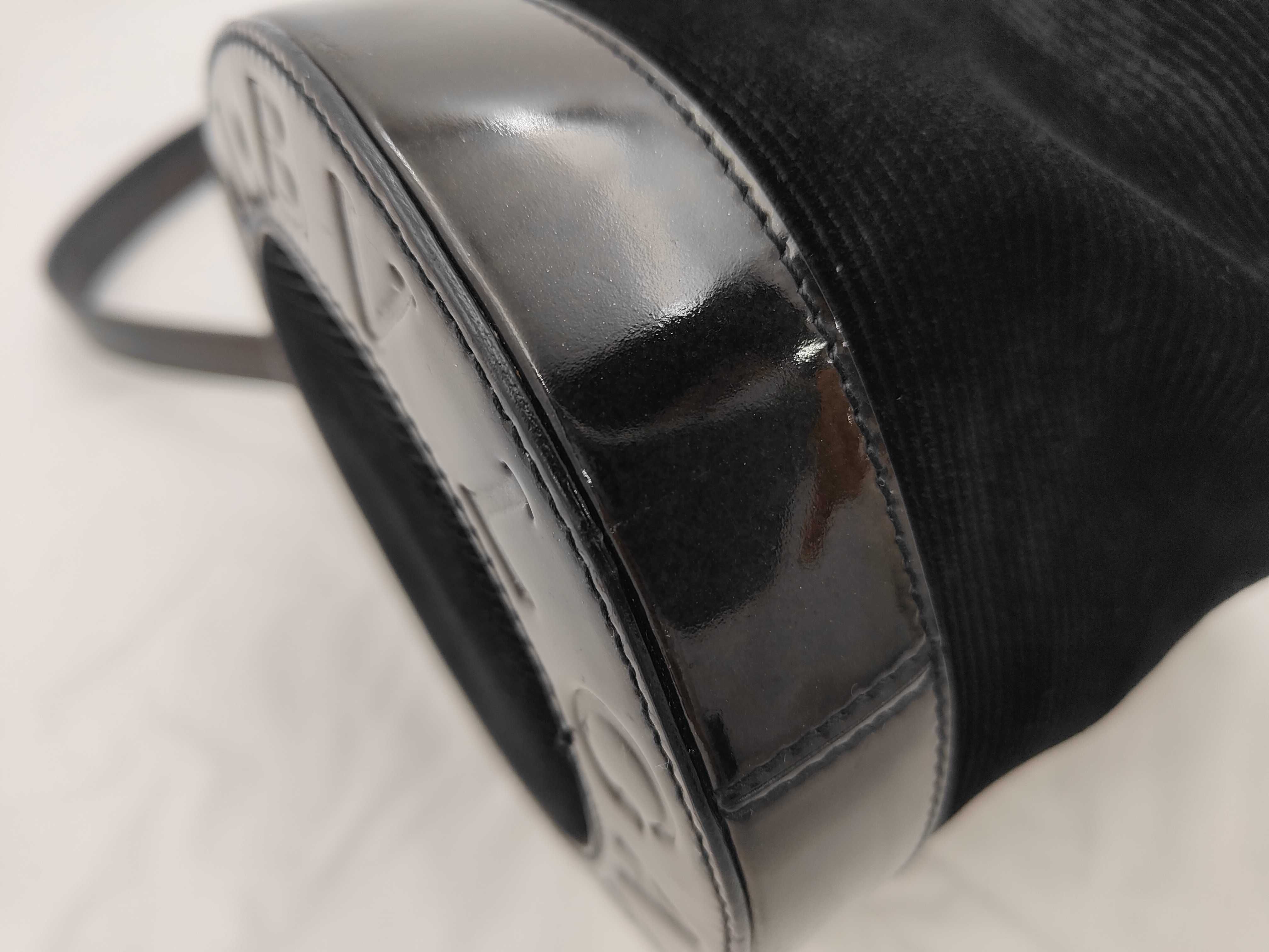 Bulgari Drum Enamel Black Handbag — view 6