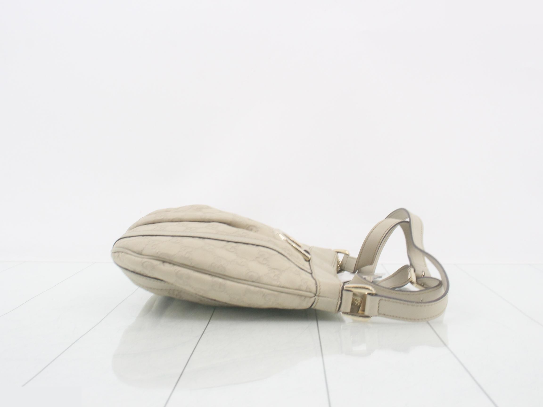 Abby (Bag) - Shoulder Bag — view 3