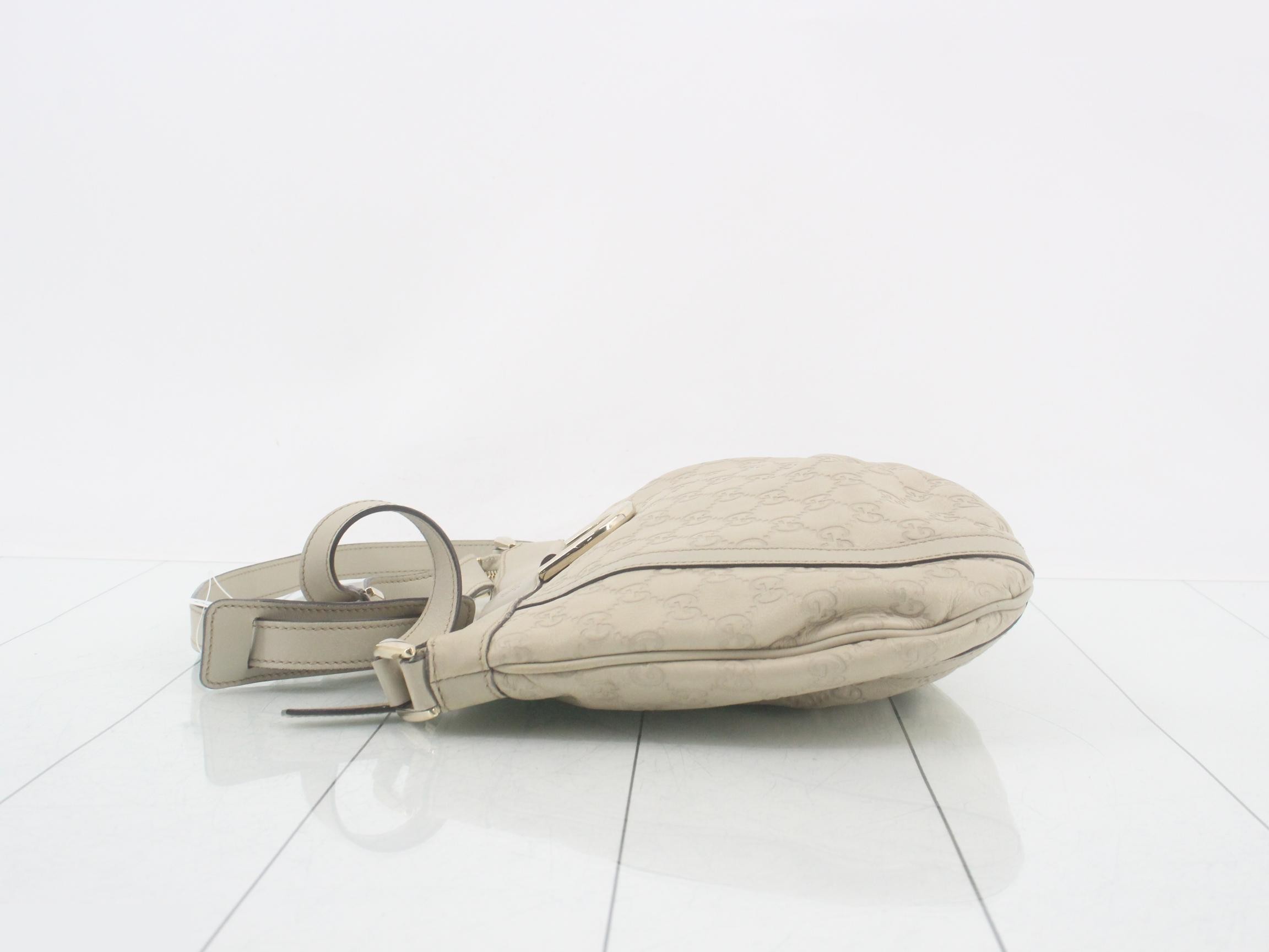 Abby (Bag) - Shoulder Bag — view 4
