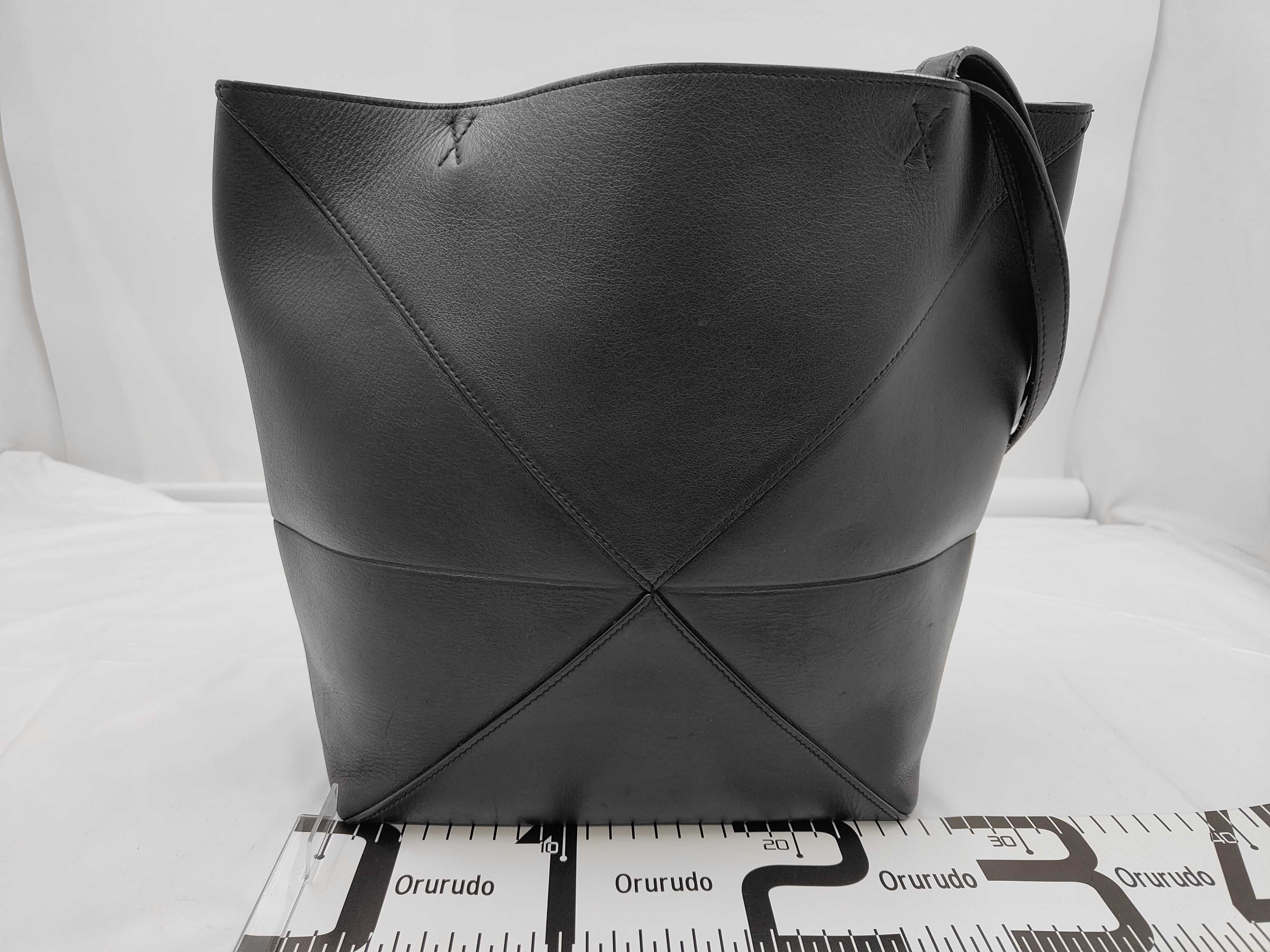 Puzzlefold Tote, Shiny Calf Leather Tote Bag, Black — view 2