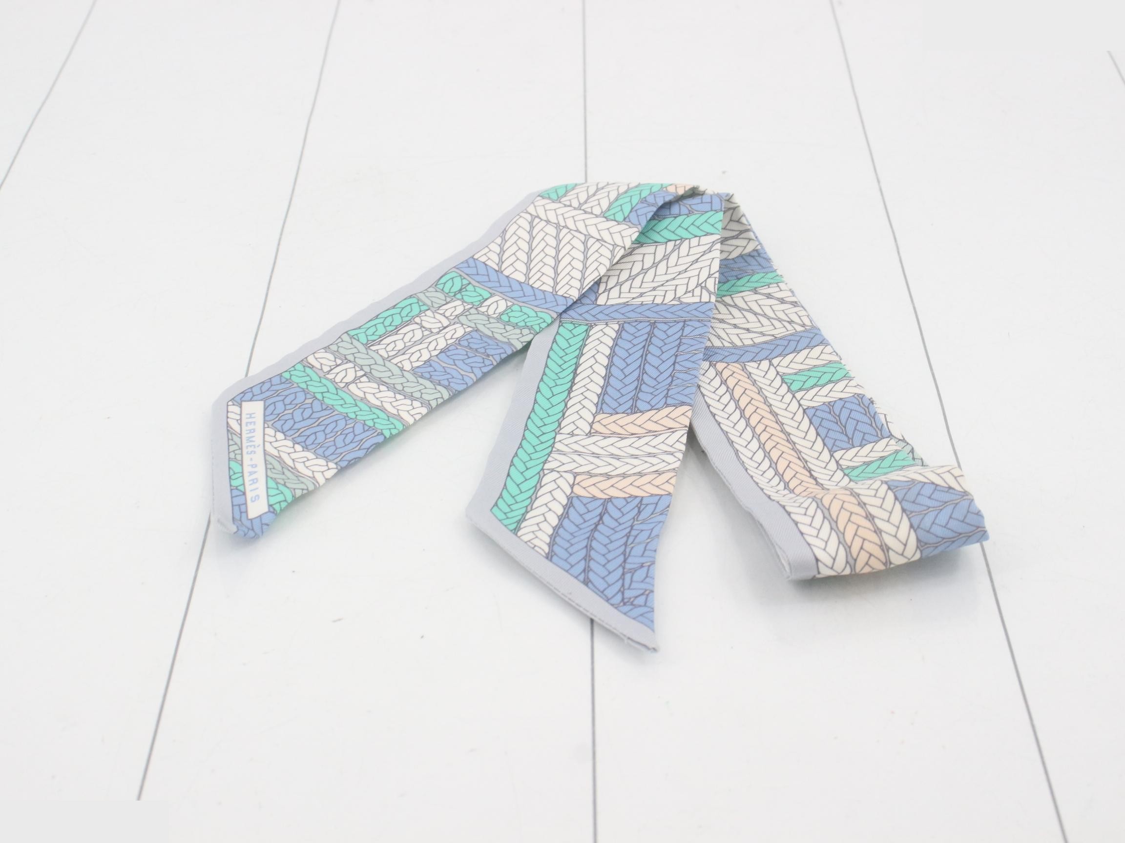 Twilly Tres H Blue — view 2