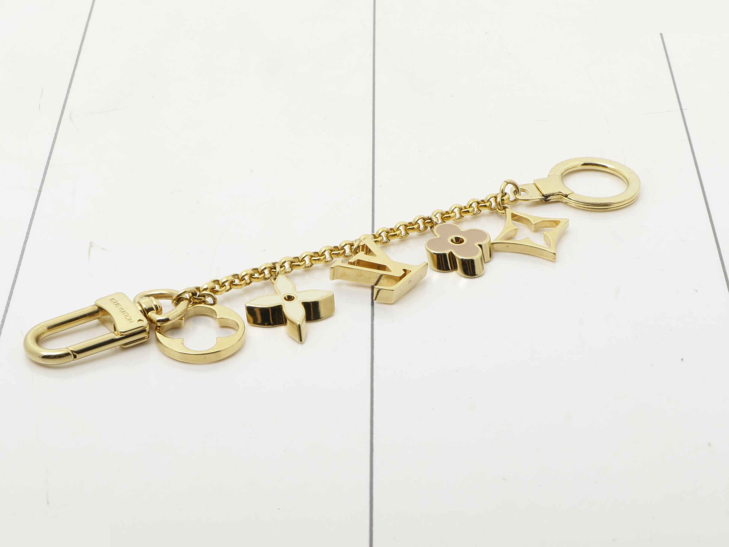 Fleur de Monogram Bag Charm M65111 — view 2