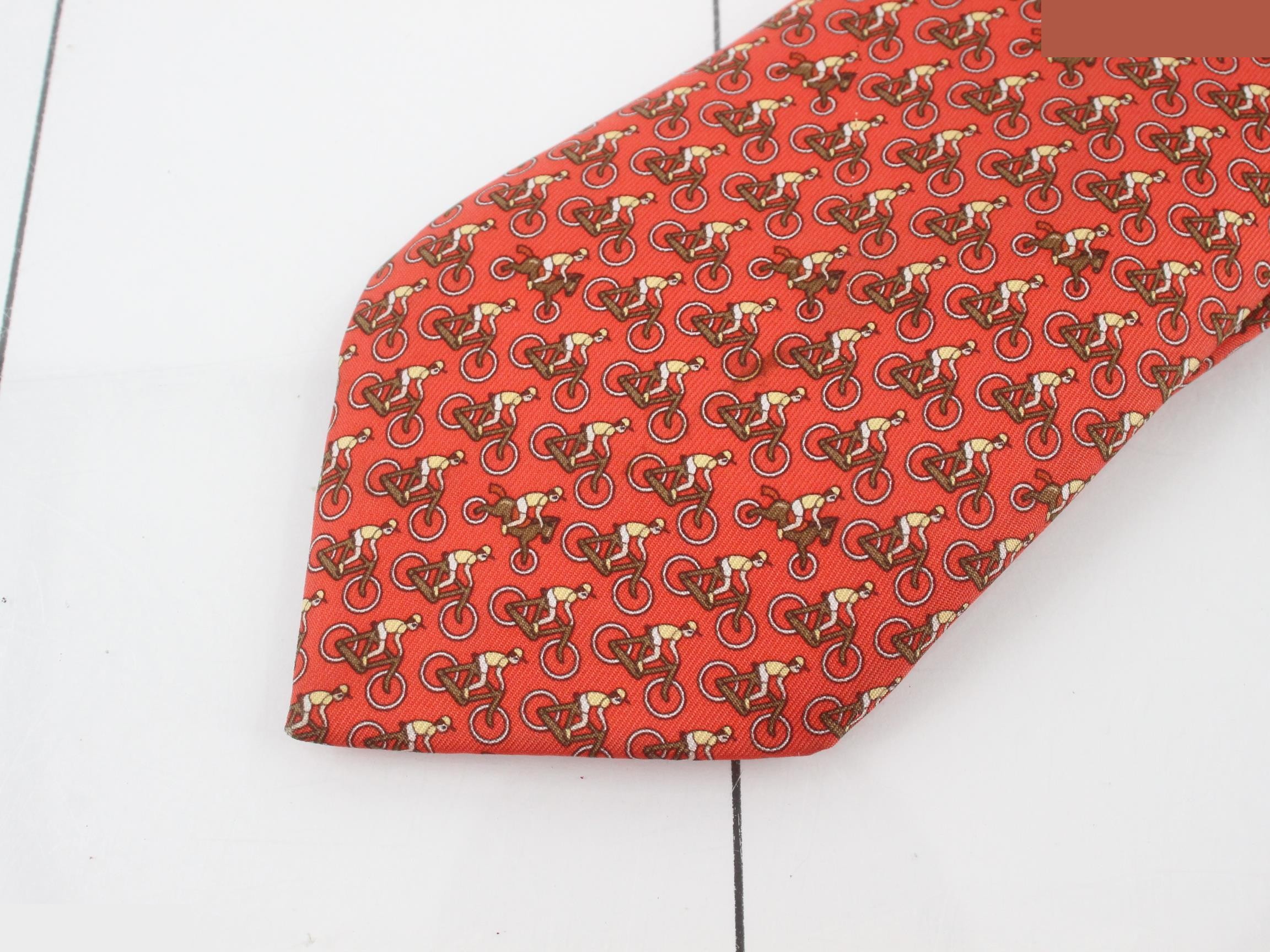 Silk tie — view 3