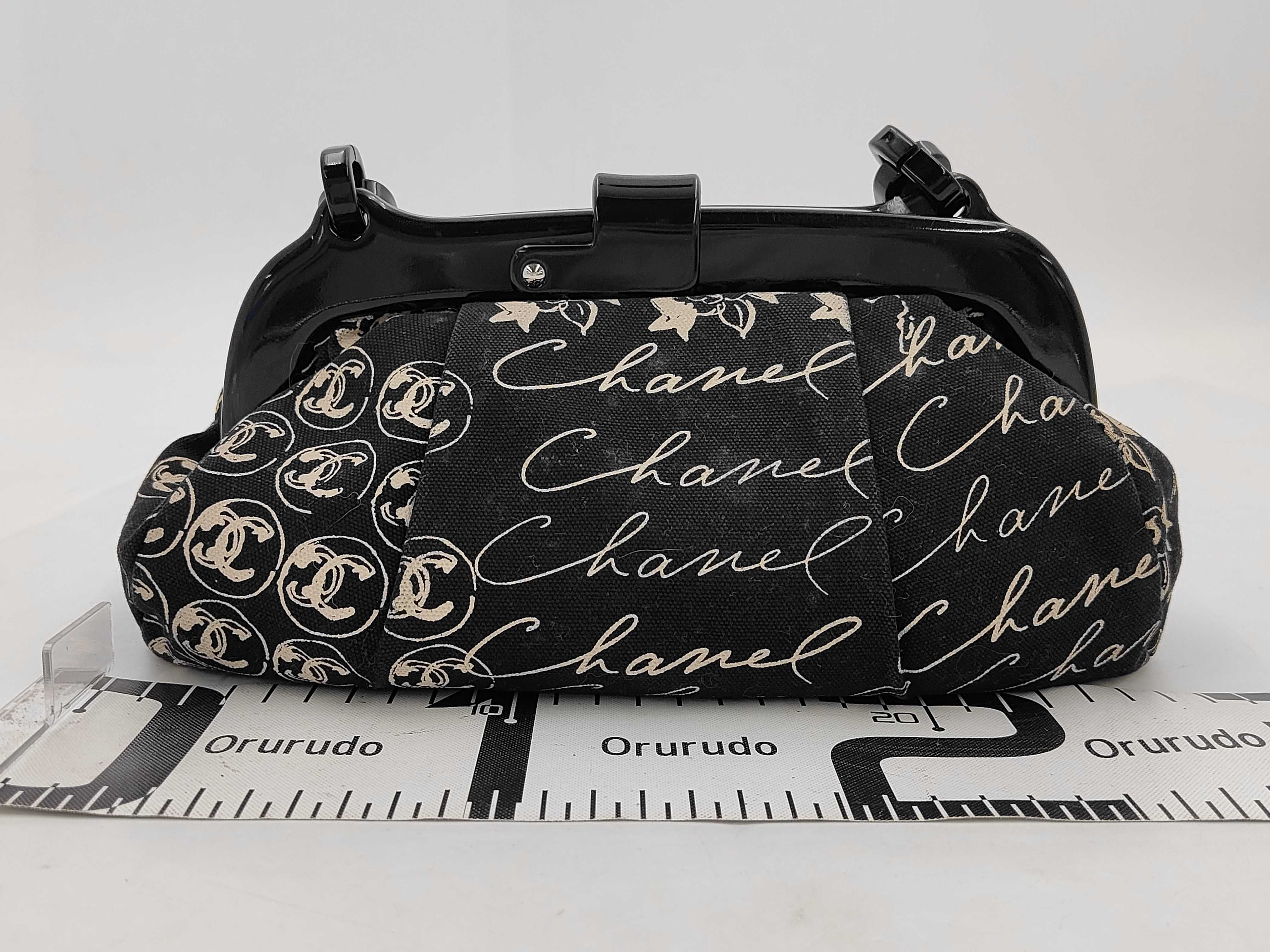 Cruise Line Canvas Handbag, Black, Serial Number 10-series, with Mirror Charm, Item Number 10337032, Shoulder Bag — view 2