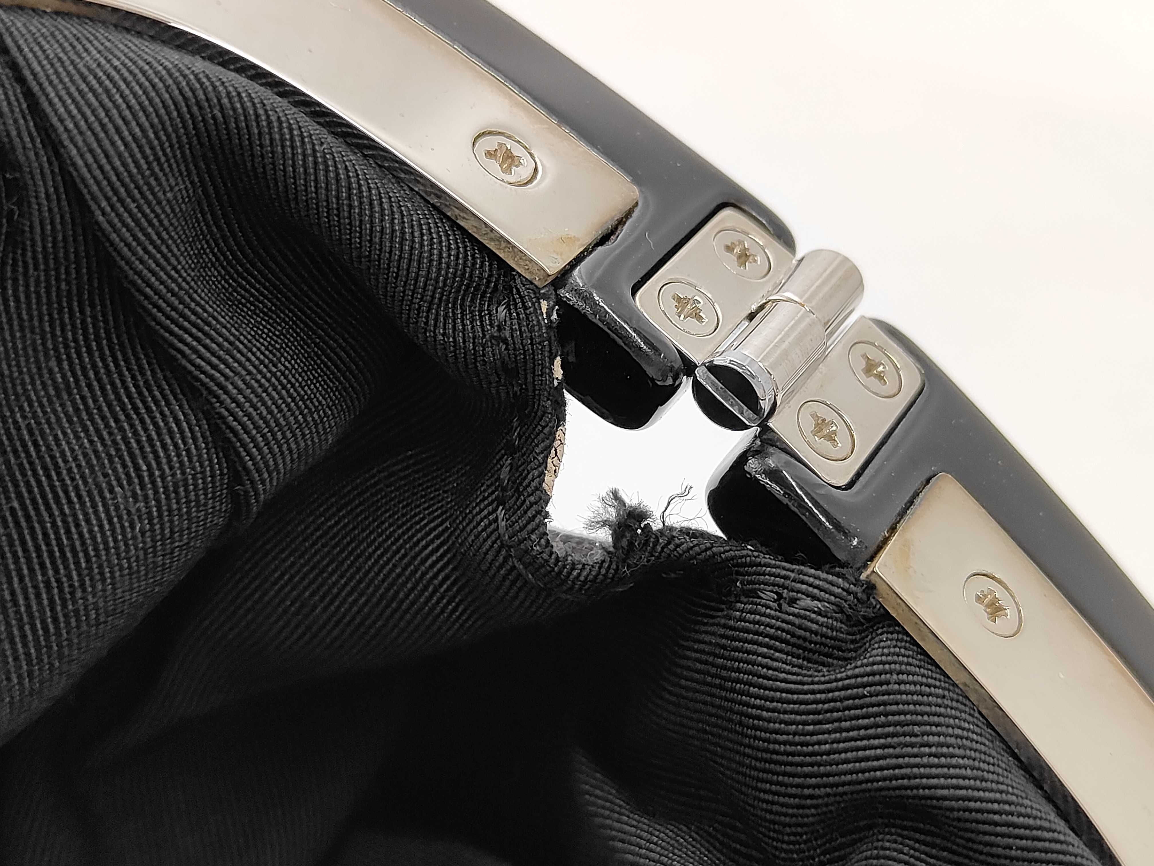 Cruise Line Canvas Handbag, Black, Serial Number 10-series, with Mirror Charm, Item Number 10337032, Shoulder Bag — view 11