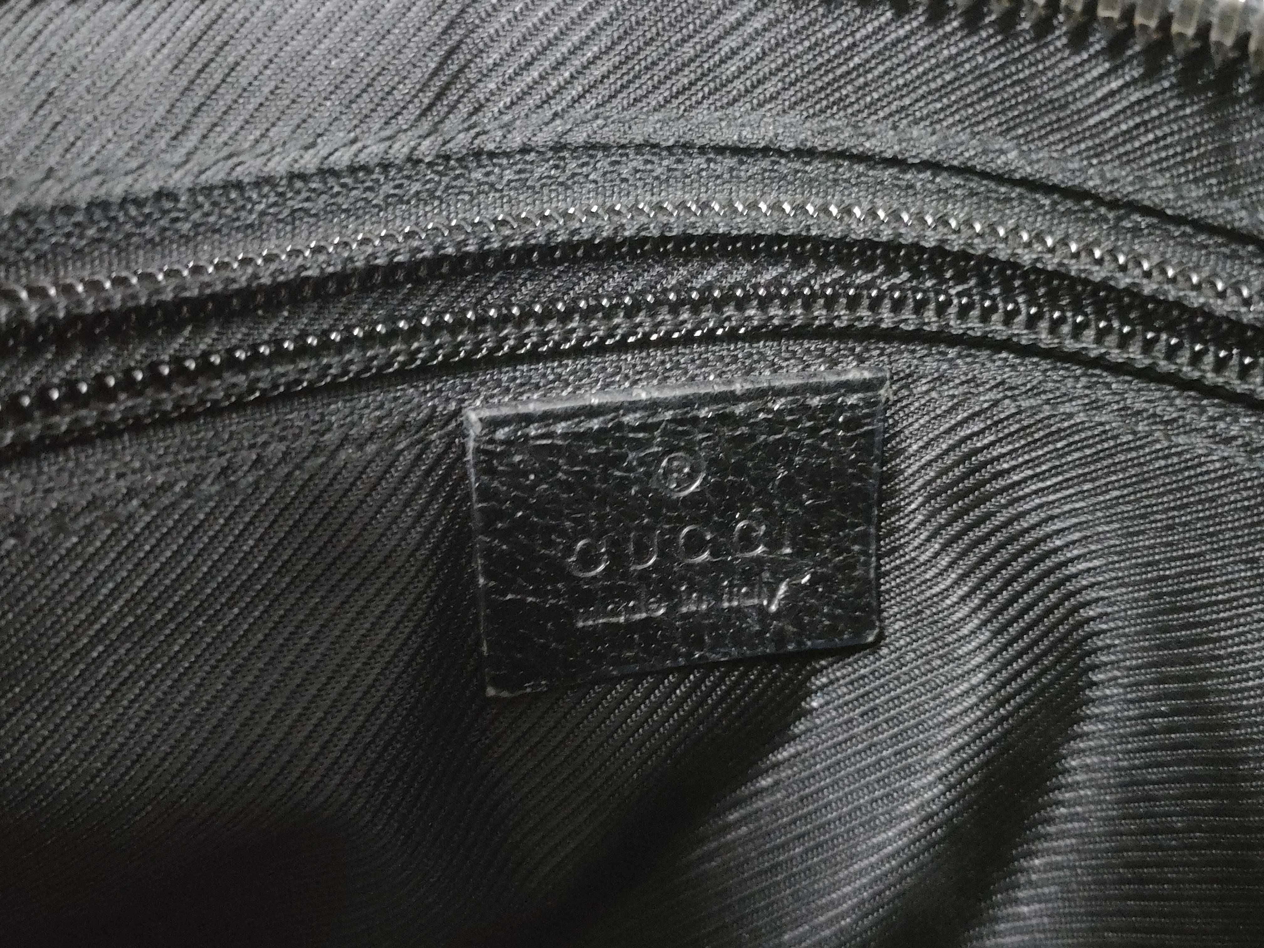 GG Canvas Shoulder Bag 122793 — view 12