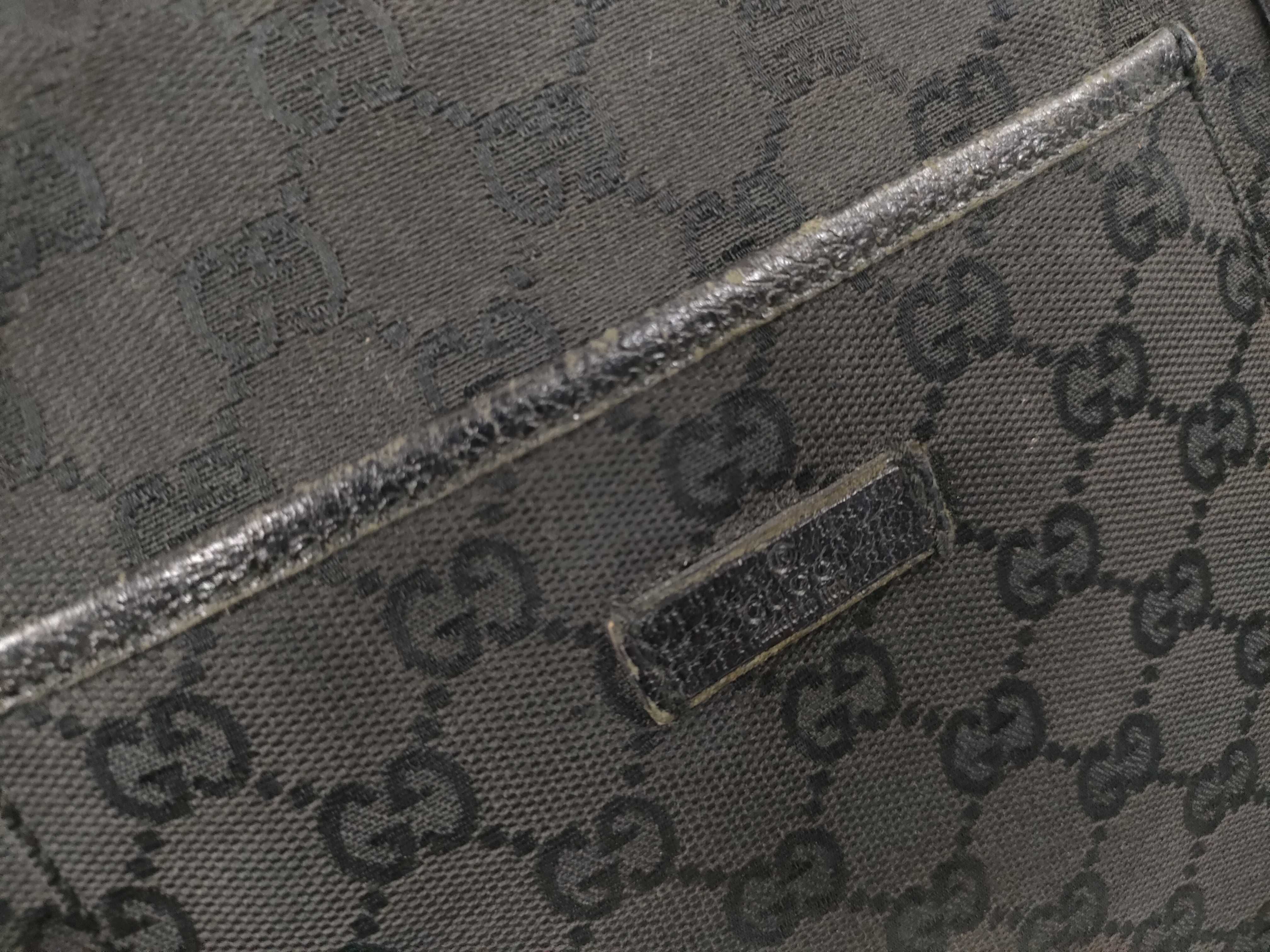 GG Canvas Shoulder Bag 122793 — view 15