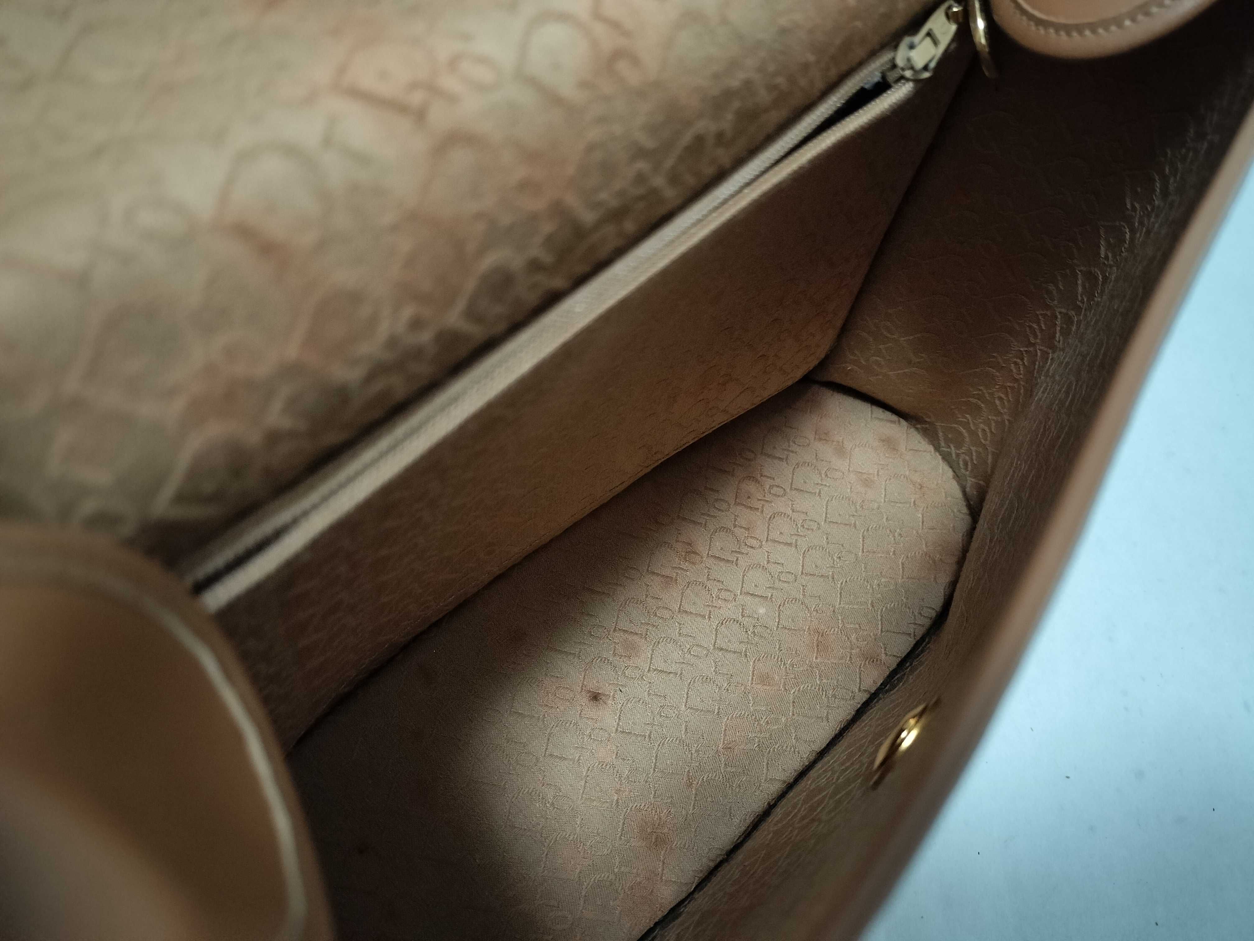 shoulder bag, leather, brown. — view 10