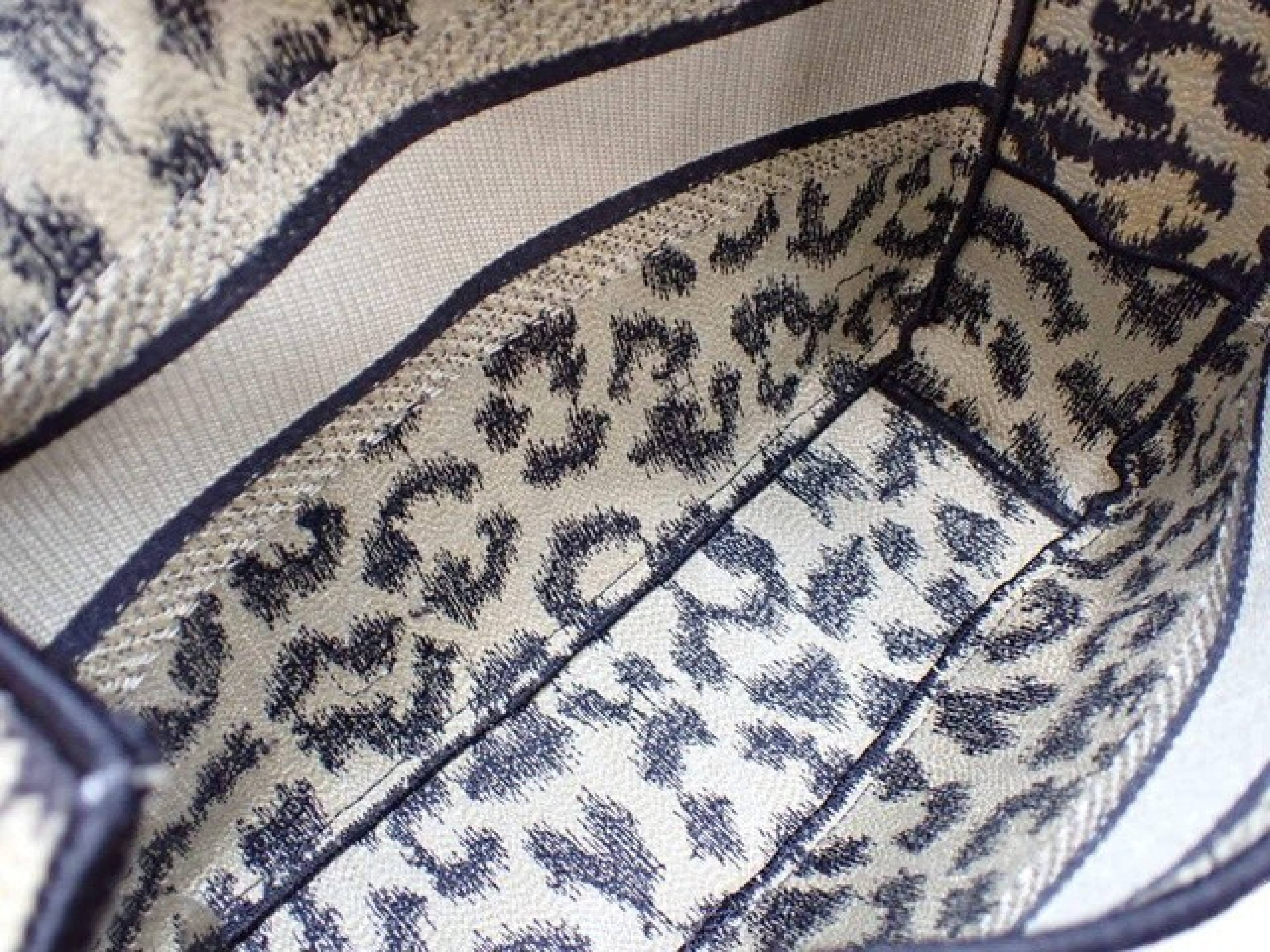 Leopard Camp Small Shoulder Bag (with dust bag) — view 8