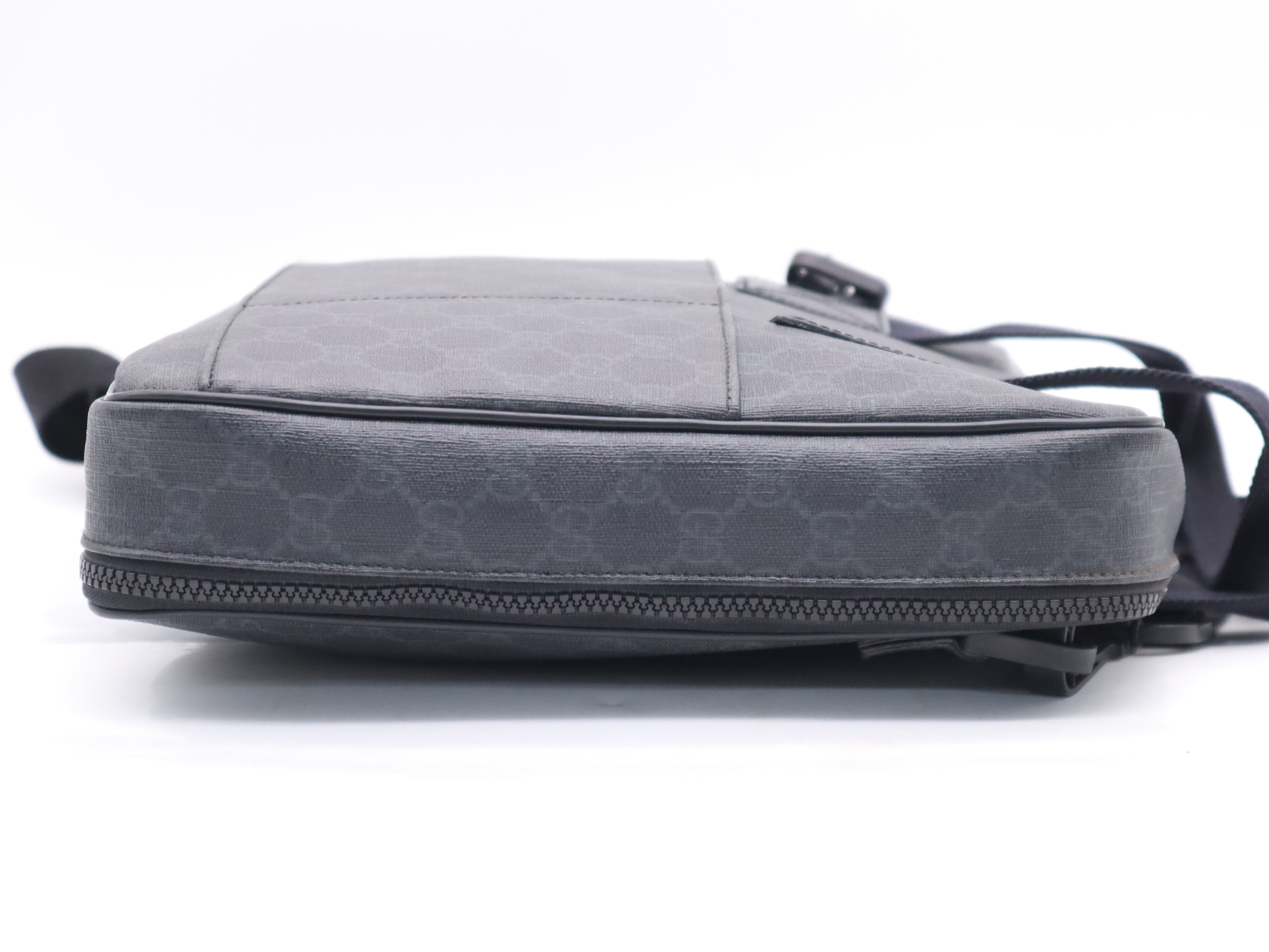 169934 GG Supreme Briefcase PC Bag with Shoulder Strap, Gray Business Bag — view 5