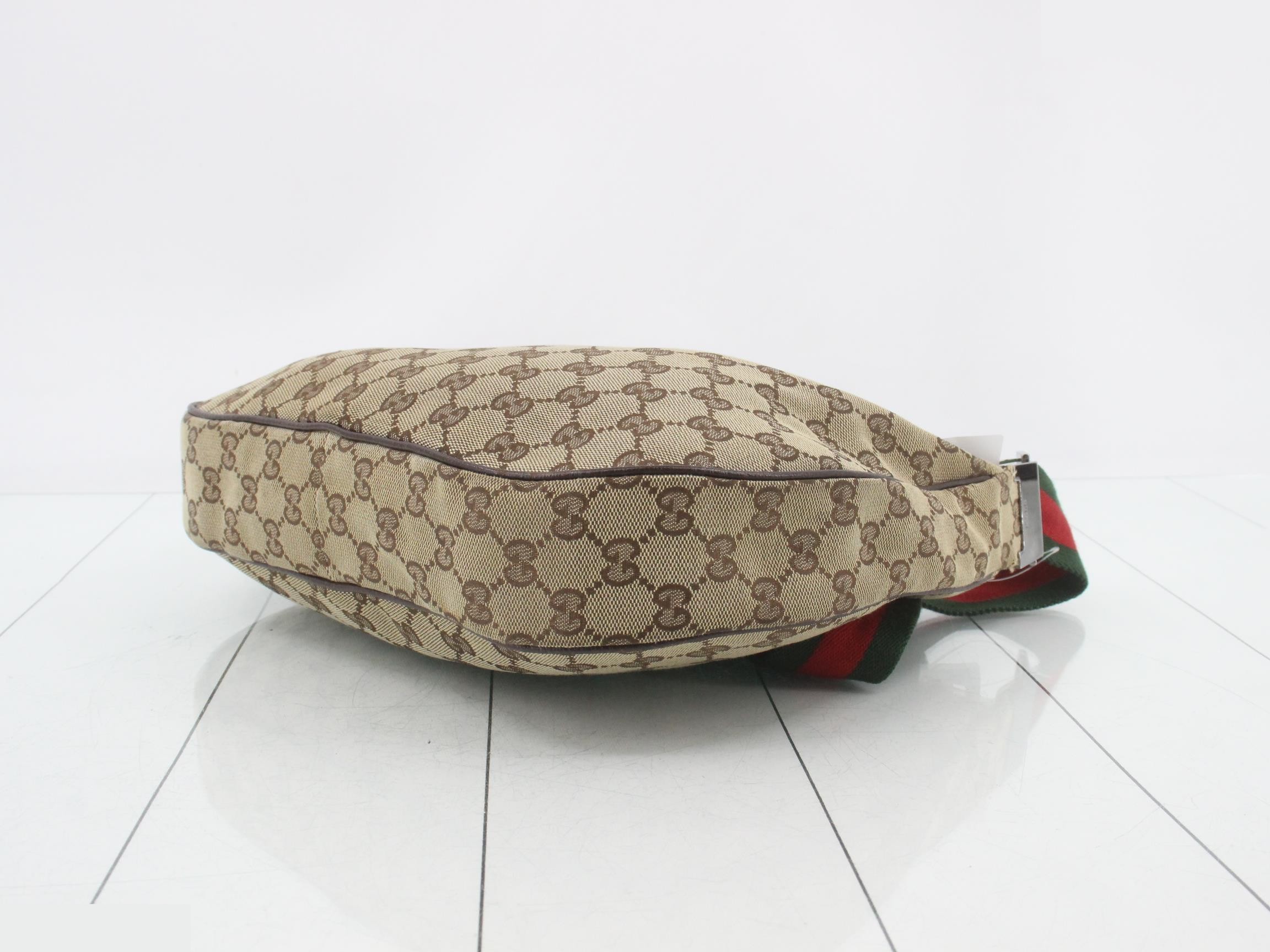 122790 GG Canvas Shoulder Bag — view 6
