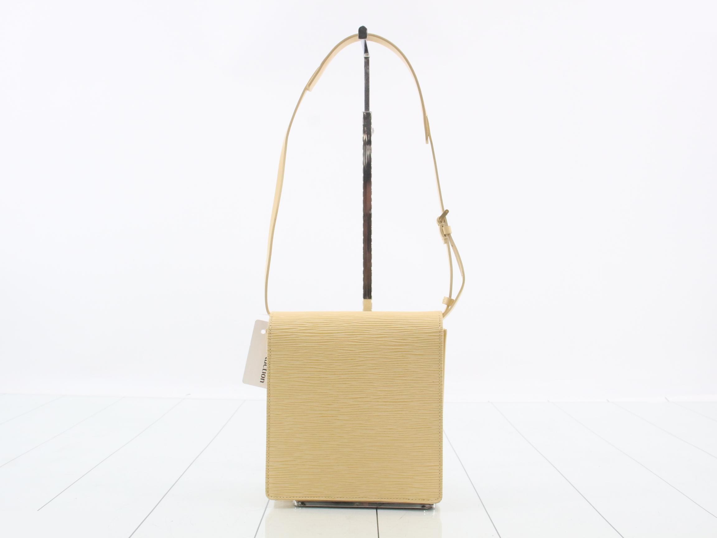 Biarritz Shoulder Bag — view 2