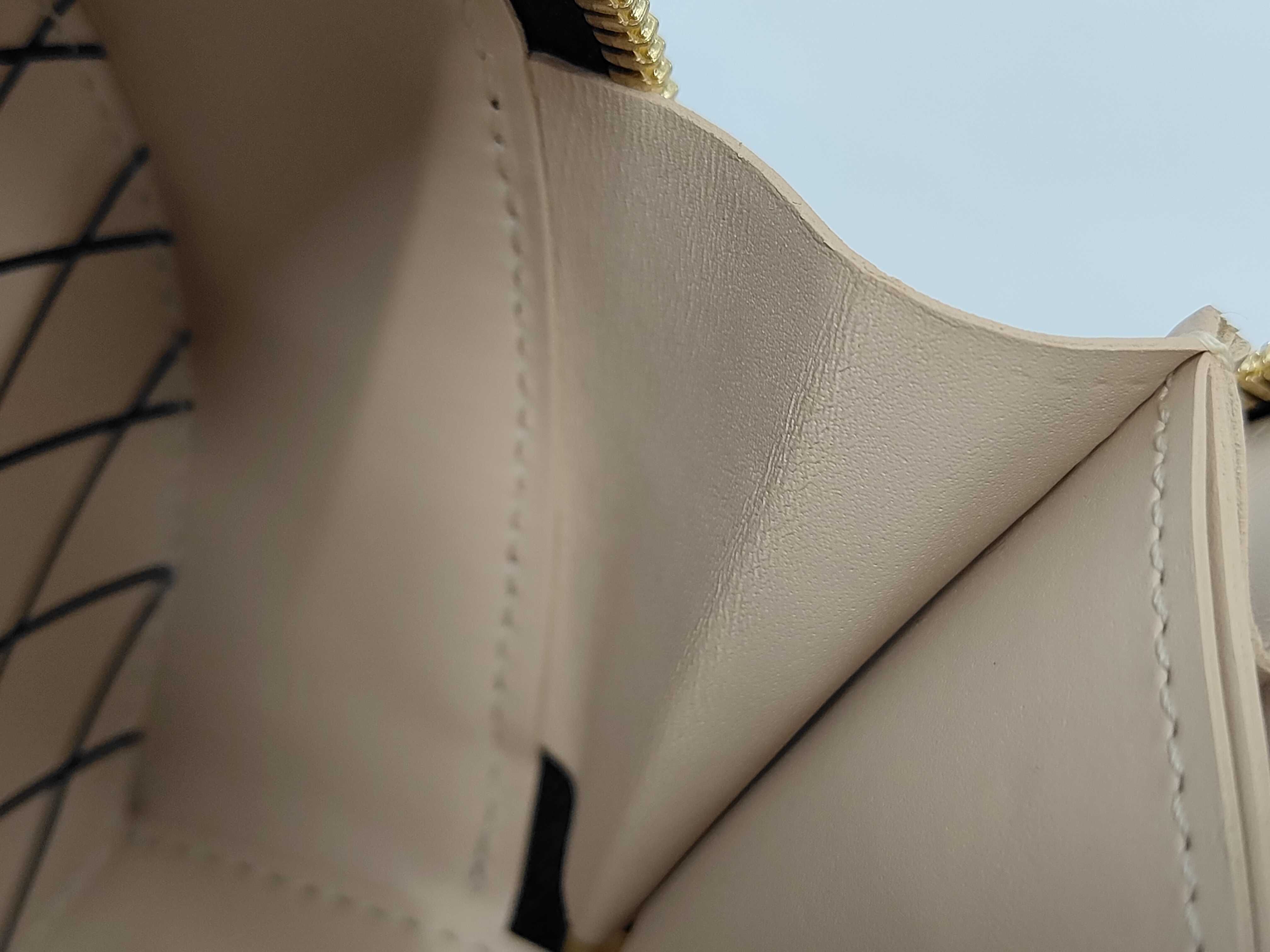 Mini Boite Chapeau M68276 Pouch — view 10