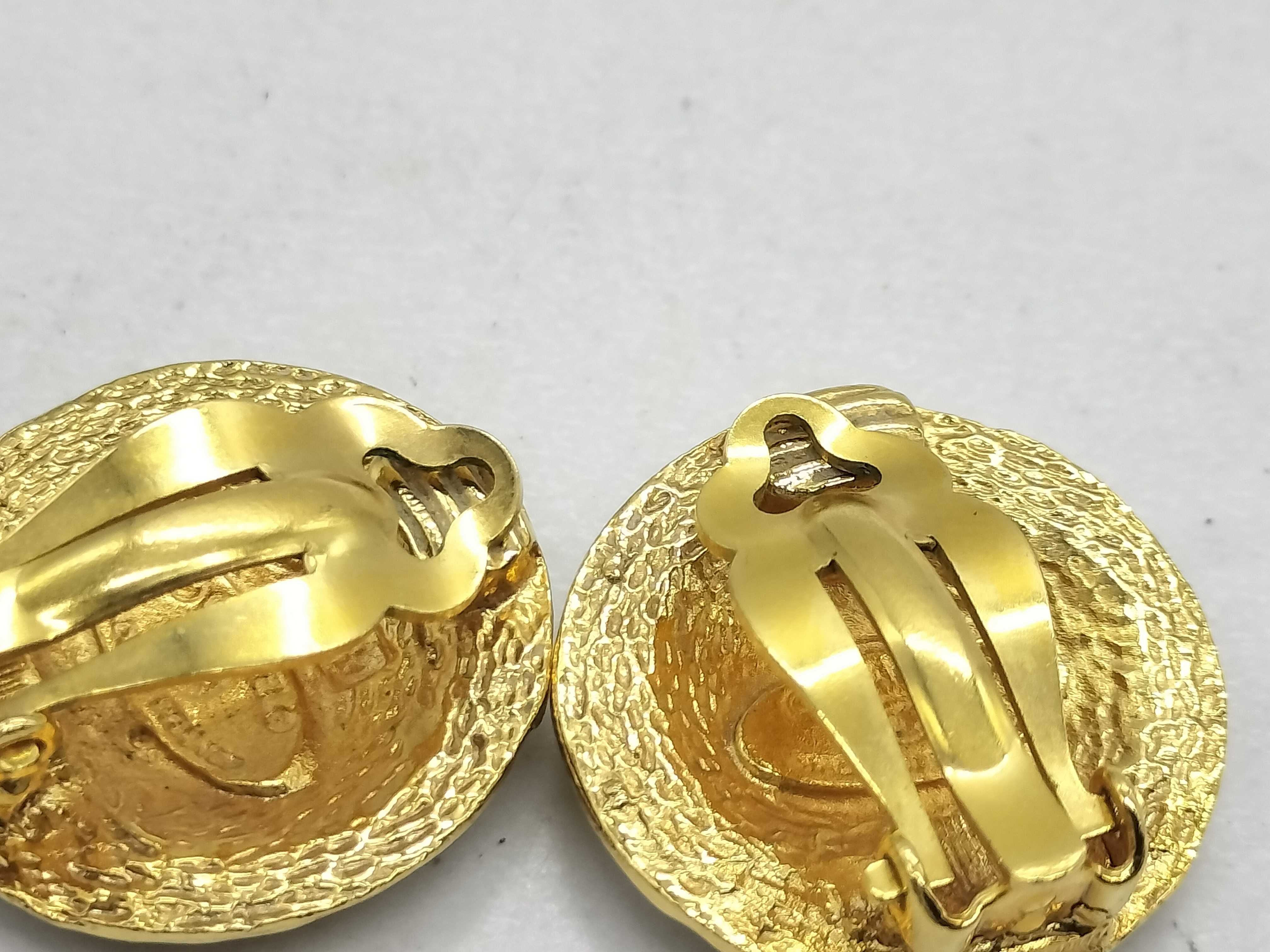 Coco Mark Round Earrings, Gold Vintage Earrings — view 8