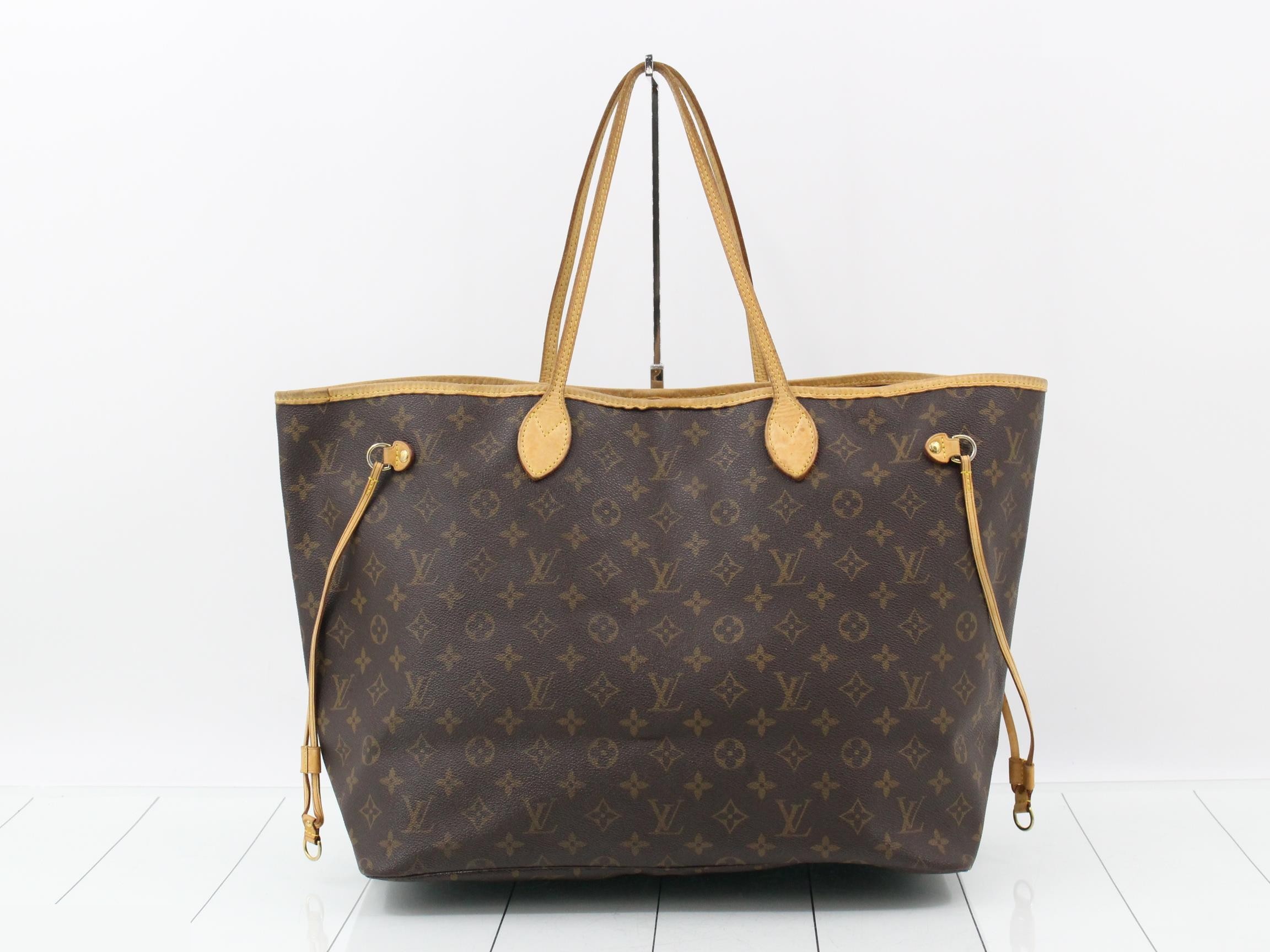 Monogram Neverfull GM Tote Bag — view 2