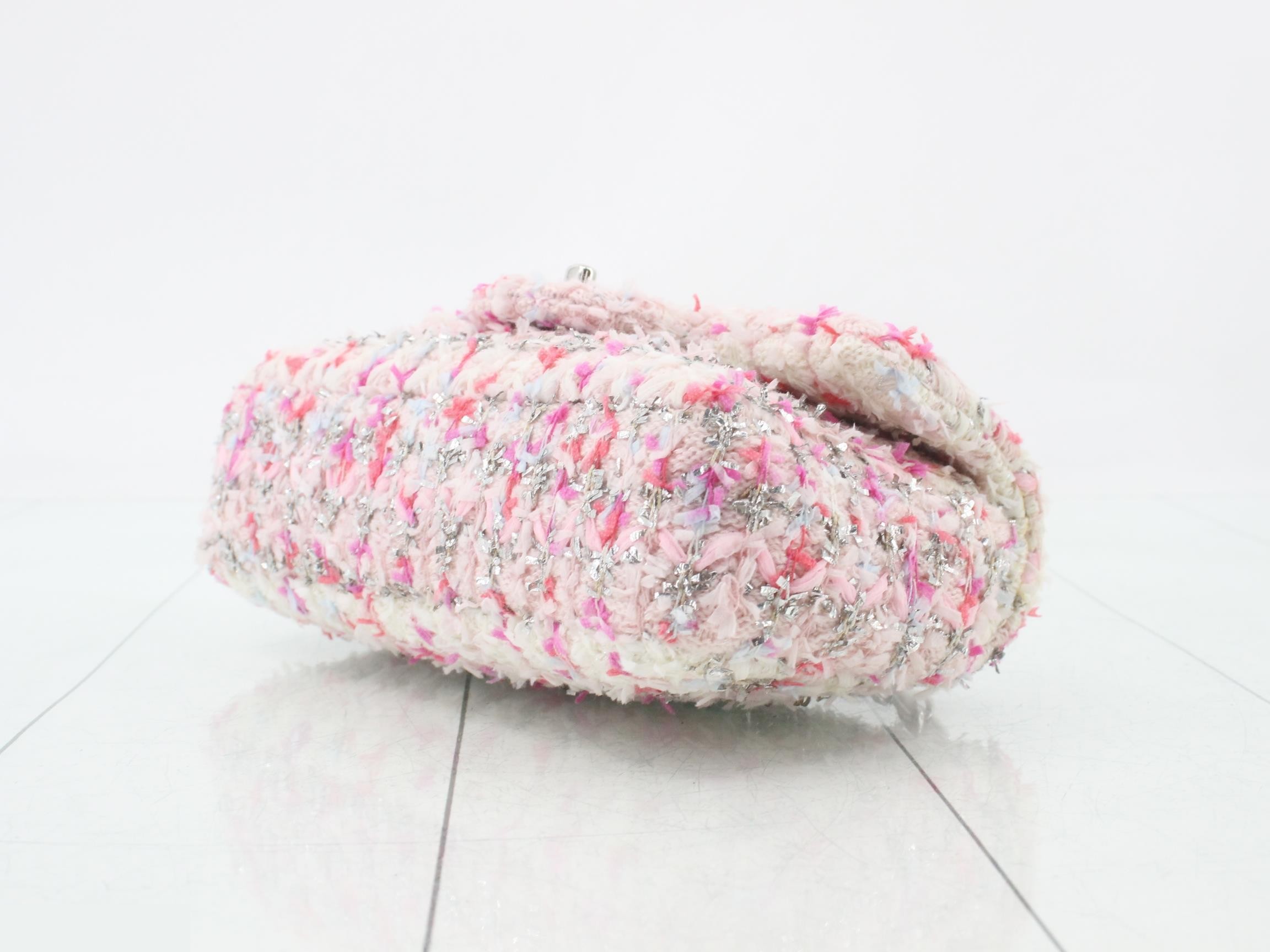 Matelassé 20 Tweed Chain Shoulder Bag, Series 25 — view 6