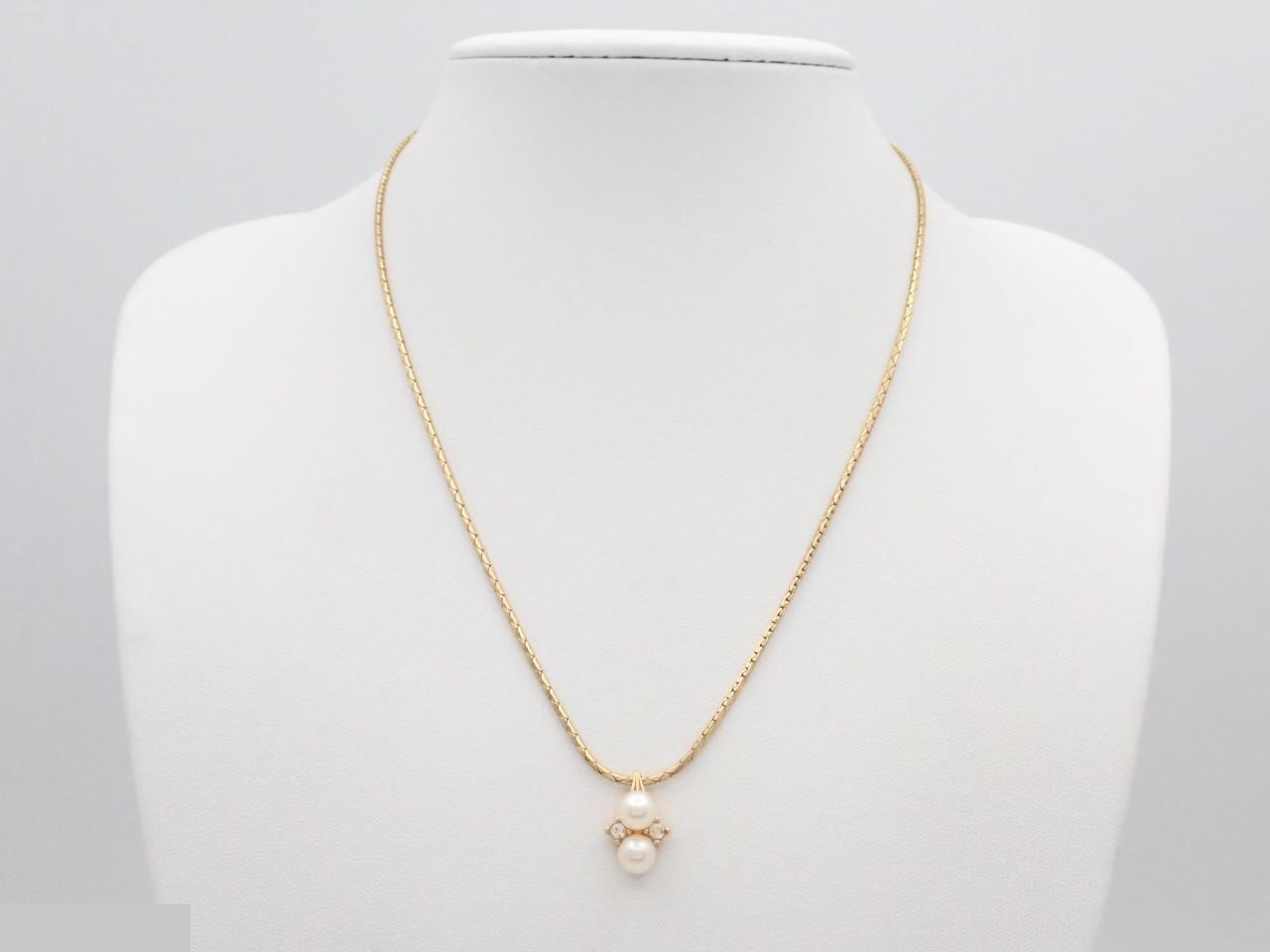 Other lines: Precious metals, necklaces, pendants — view 3