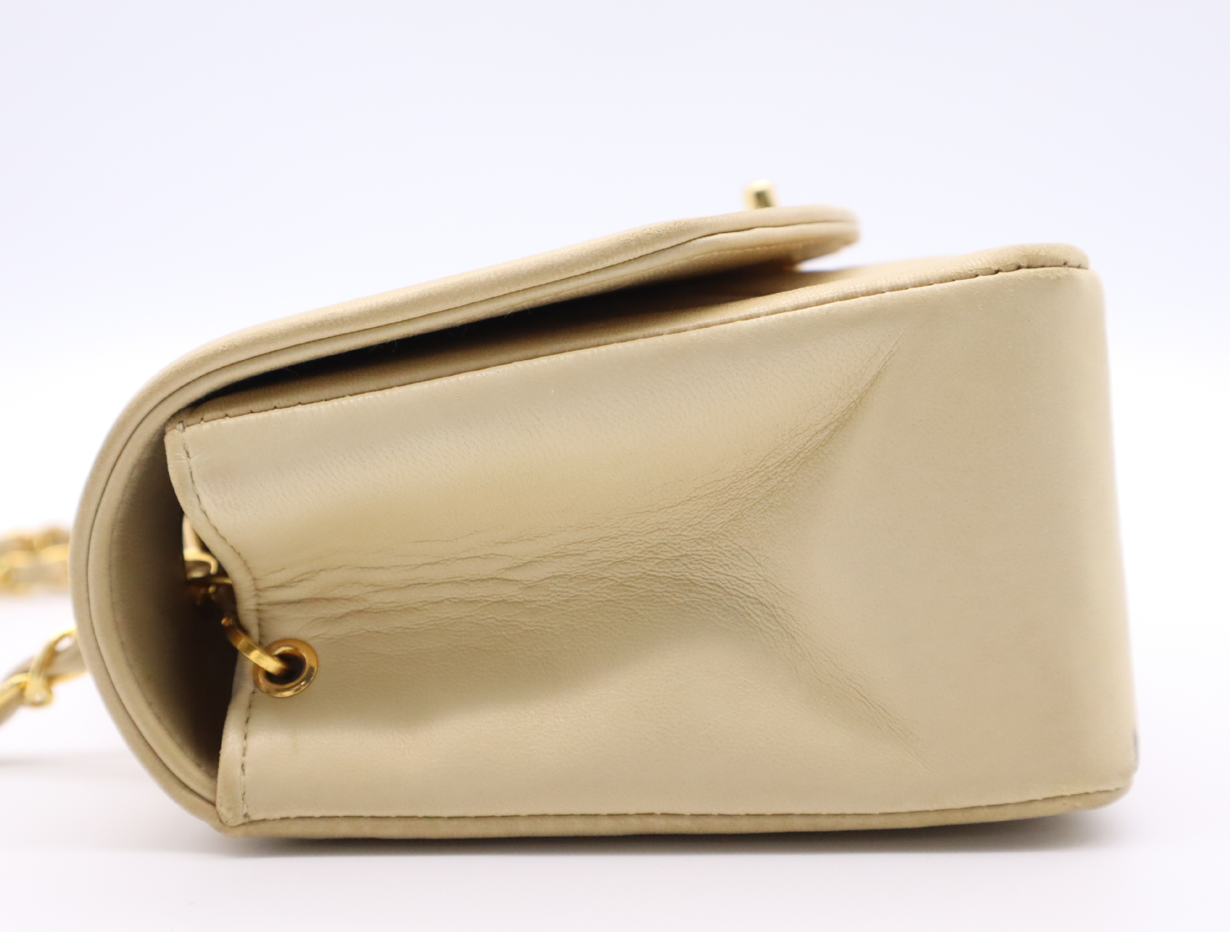 Lambskin Matelassé Diana 22 Small Flap Small Chain Gold Hardware Beige Shoulder Bag with Box — view 3