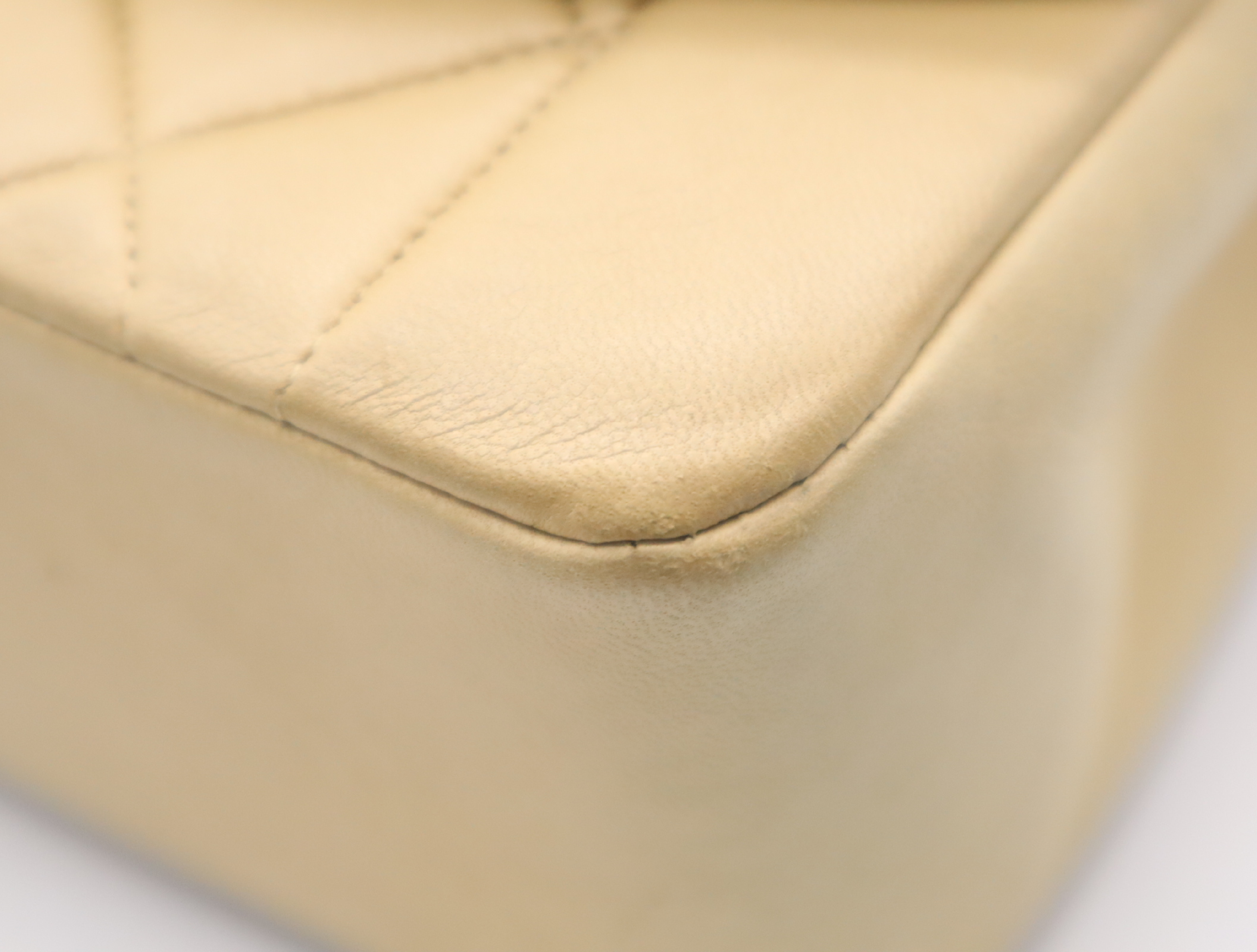 Lambskin Matelassé Diana 22 Small Flap Small Chain Gold Hardware Beige Shoulder Bag with Box — view 7